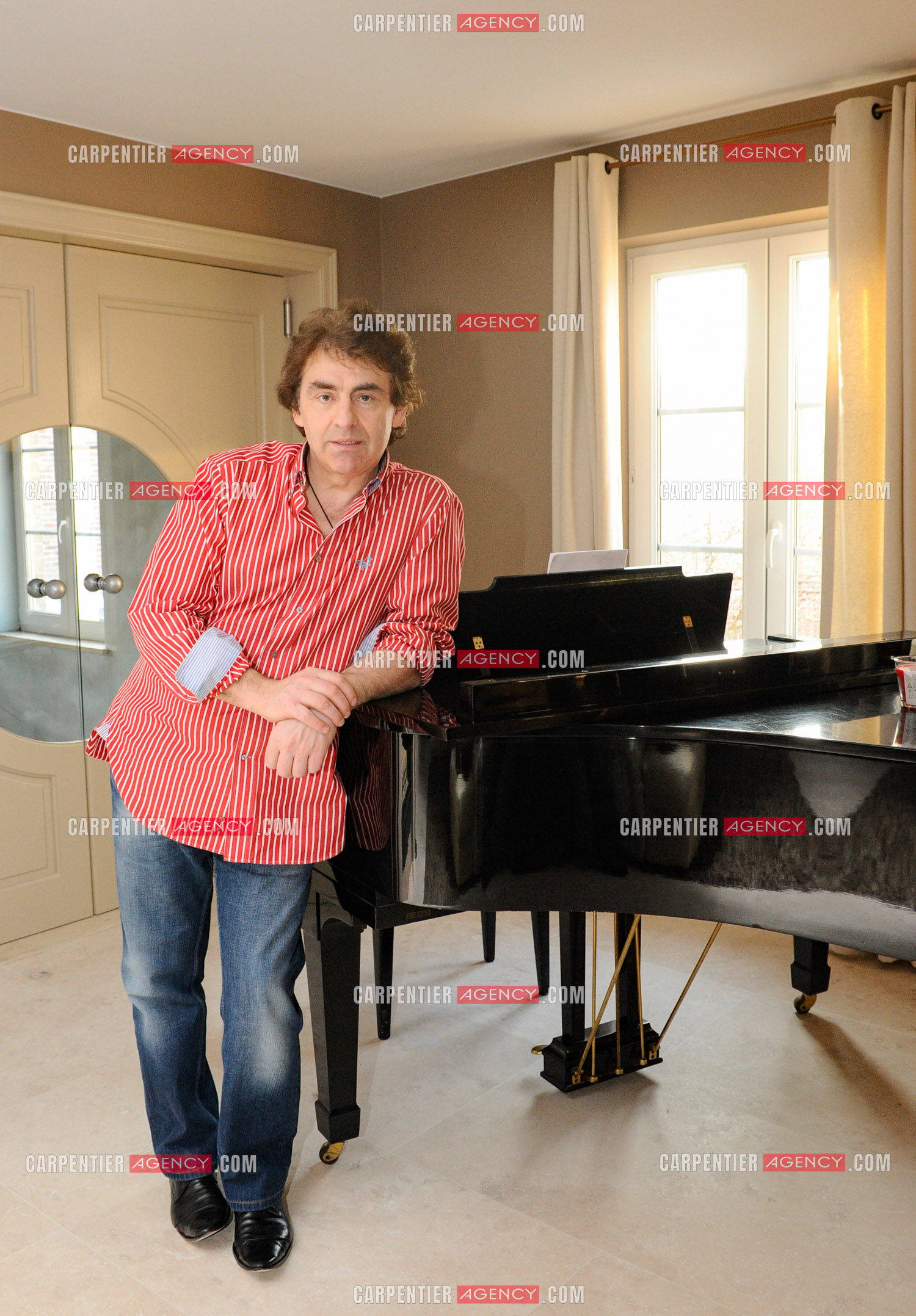 Le chanteur Claude Barzotti chez lui en Belgique en 2011.         ( Exclusif )