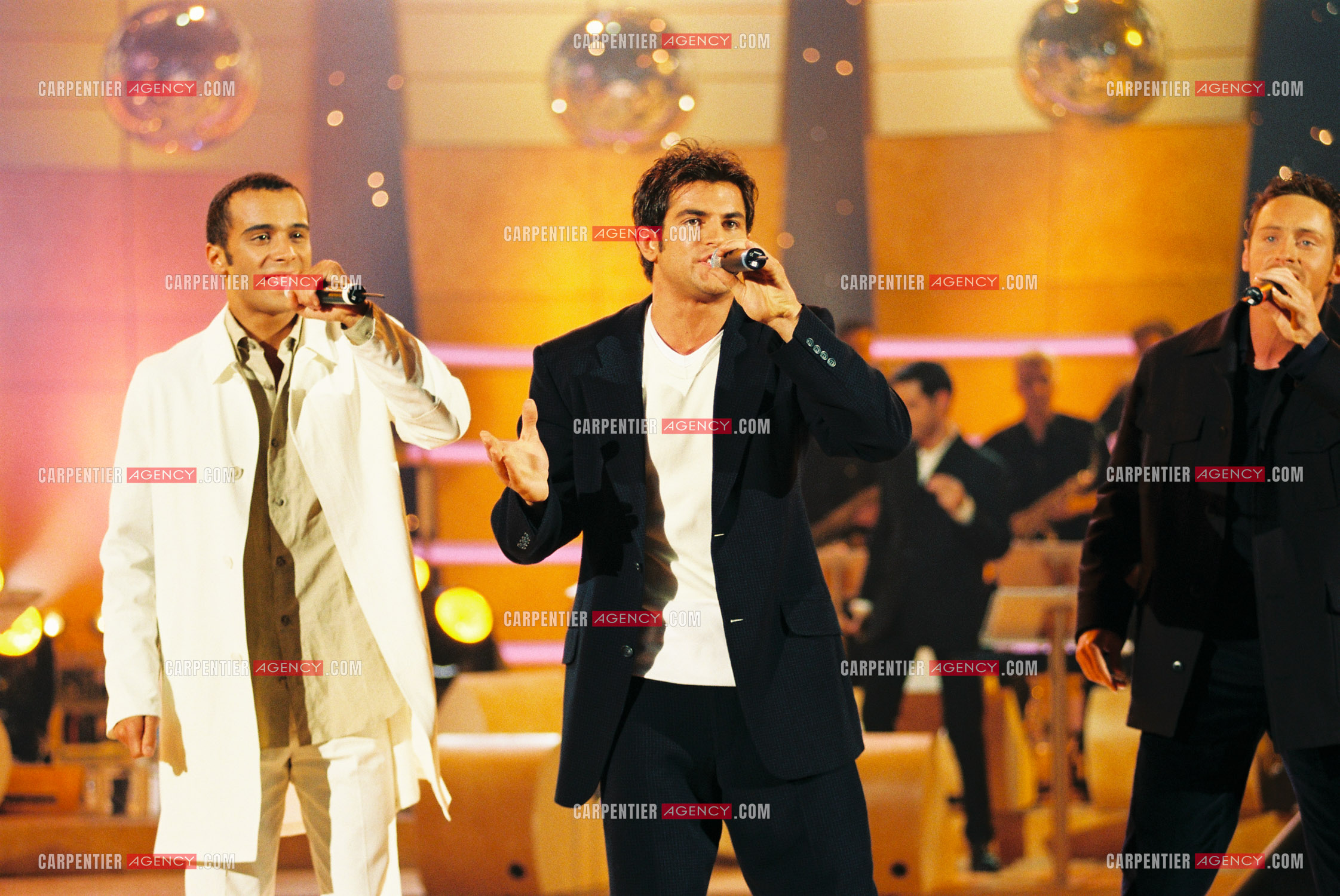 Le groupe de Boys Band les 2Be3 Filip Nikolic, Adel Kachermi et Frank Delay invité dans l'émission Fa Si La Chanter .      ( Exclusif )