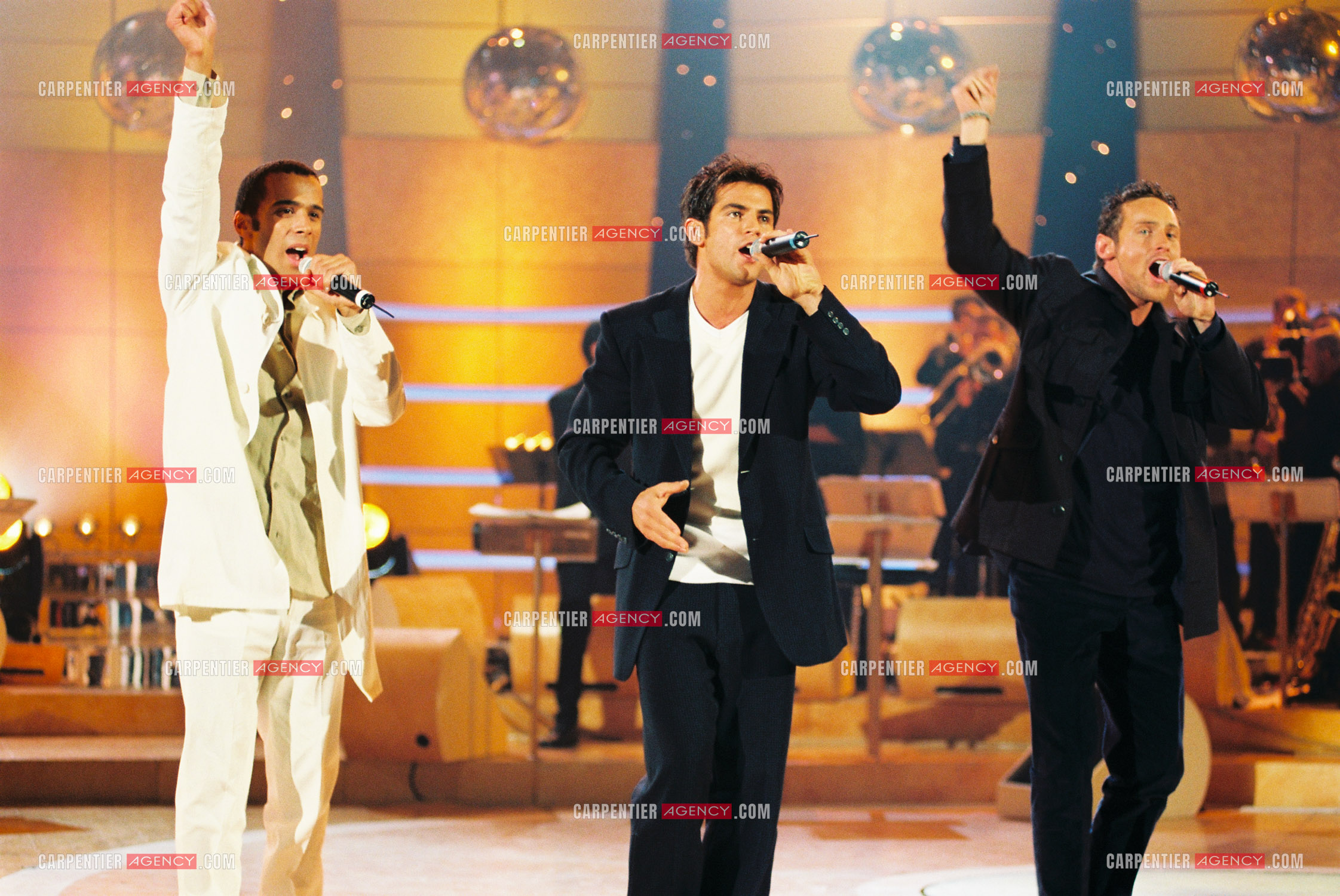 Le groupe de Boys Band les 2Be3 Filip Nikolic, Adel Kachermi et Frank Delay invité dans l'émission Fa Si La Chanter .      ( Exclusif )