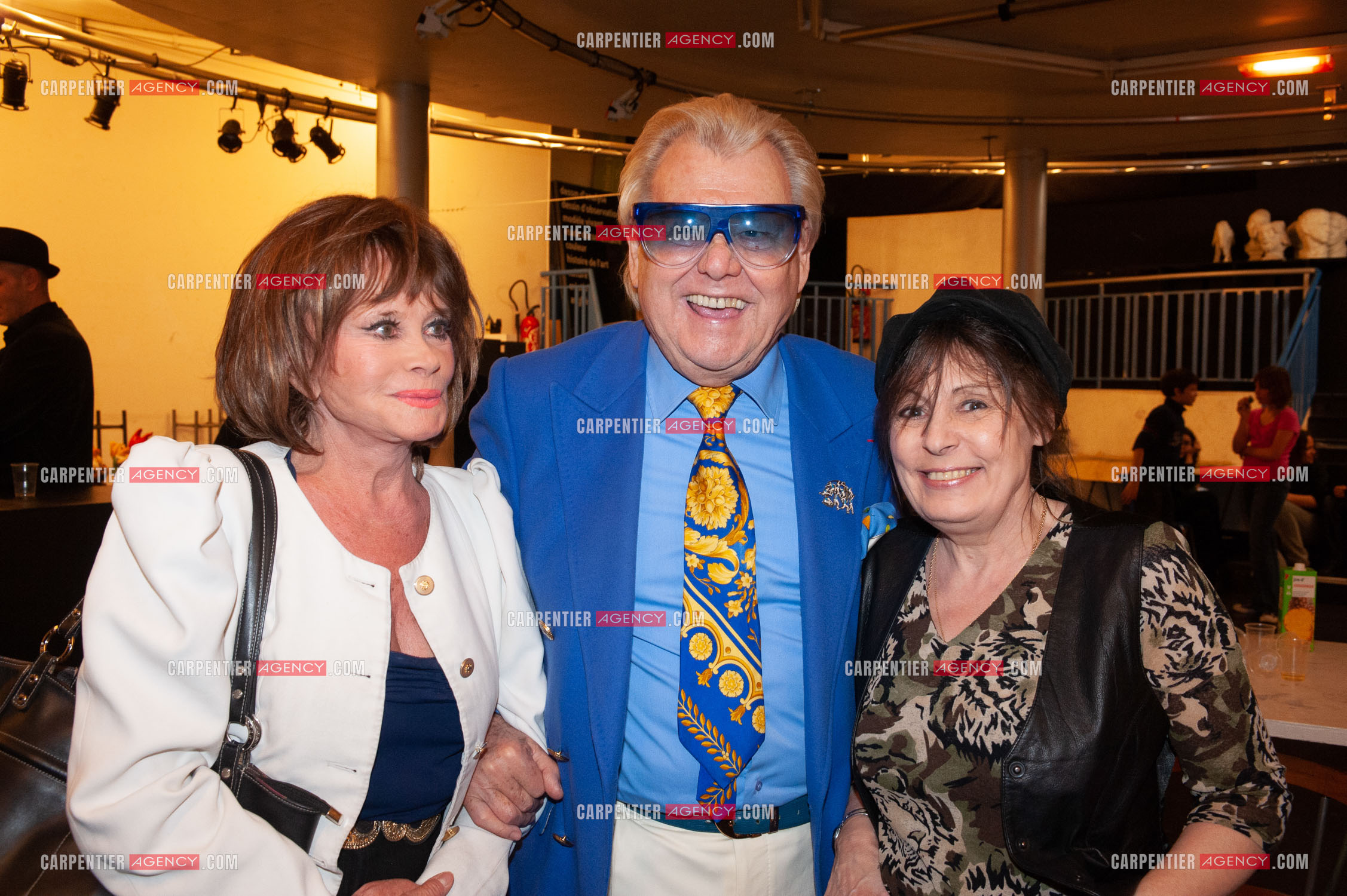 Le chanteur Alain Turban en concert à l'European. Dans les loges, Amarande, Michou et Georgette Lemaire.   ( Exclusif )