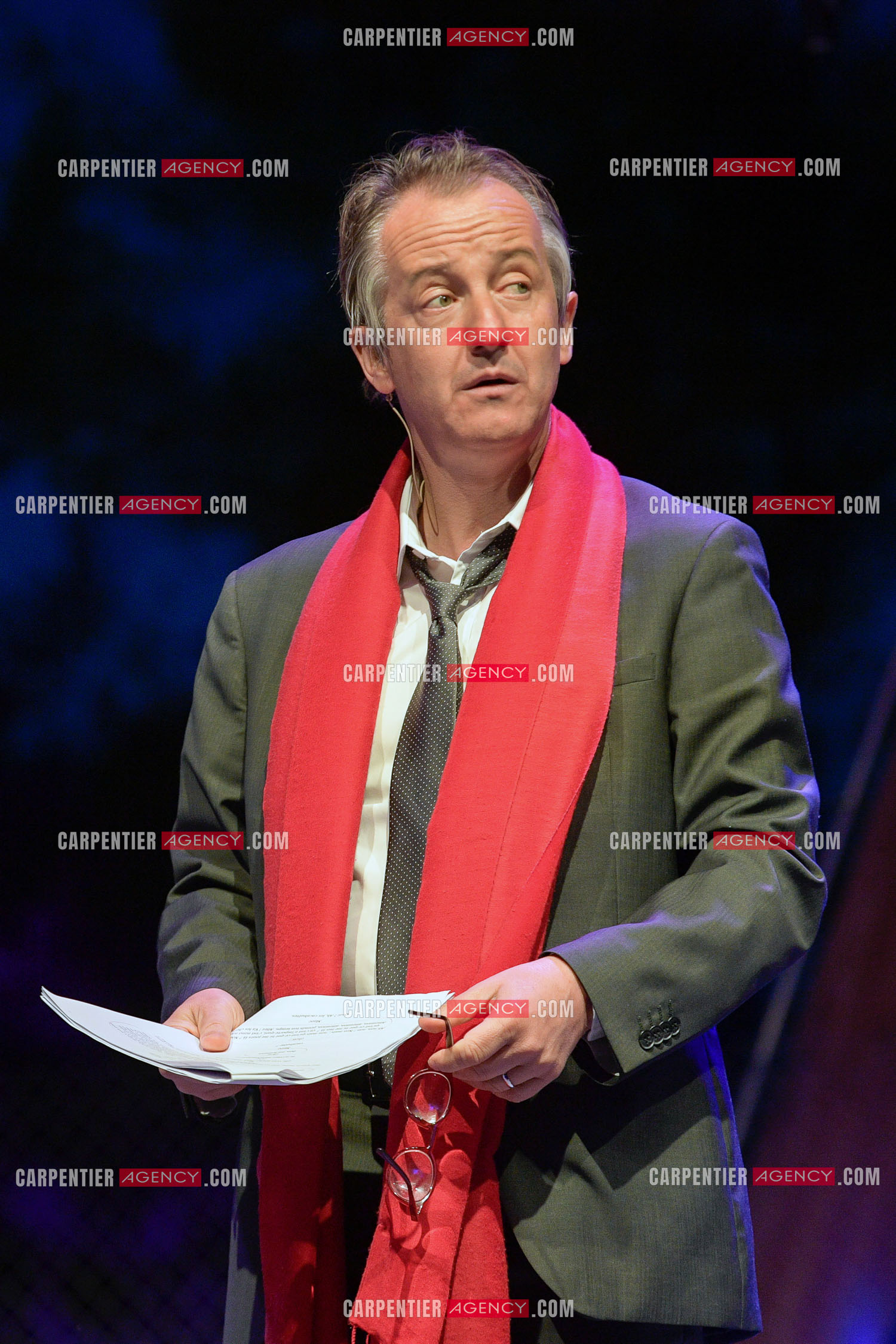 Le journaliste et chroniqueur sur BFM TV Christophe Barbier en scène lors de la 4ém saison des soirées de Saint-Marc. ( Exclusif )