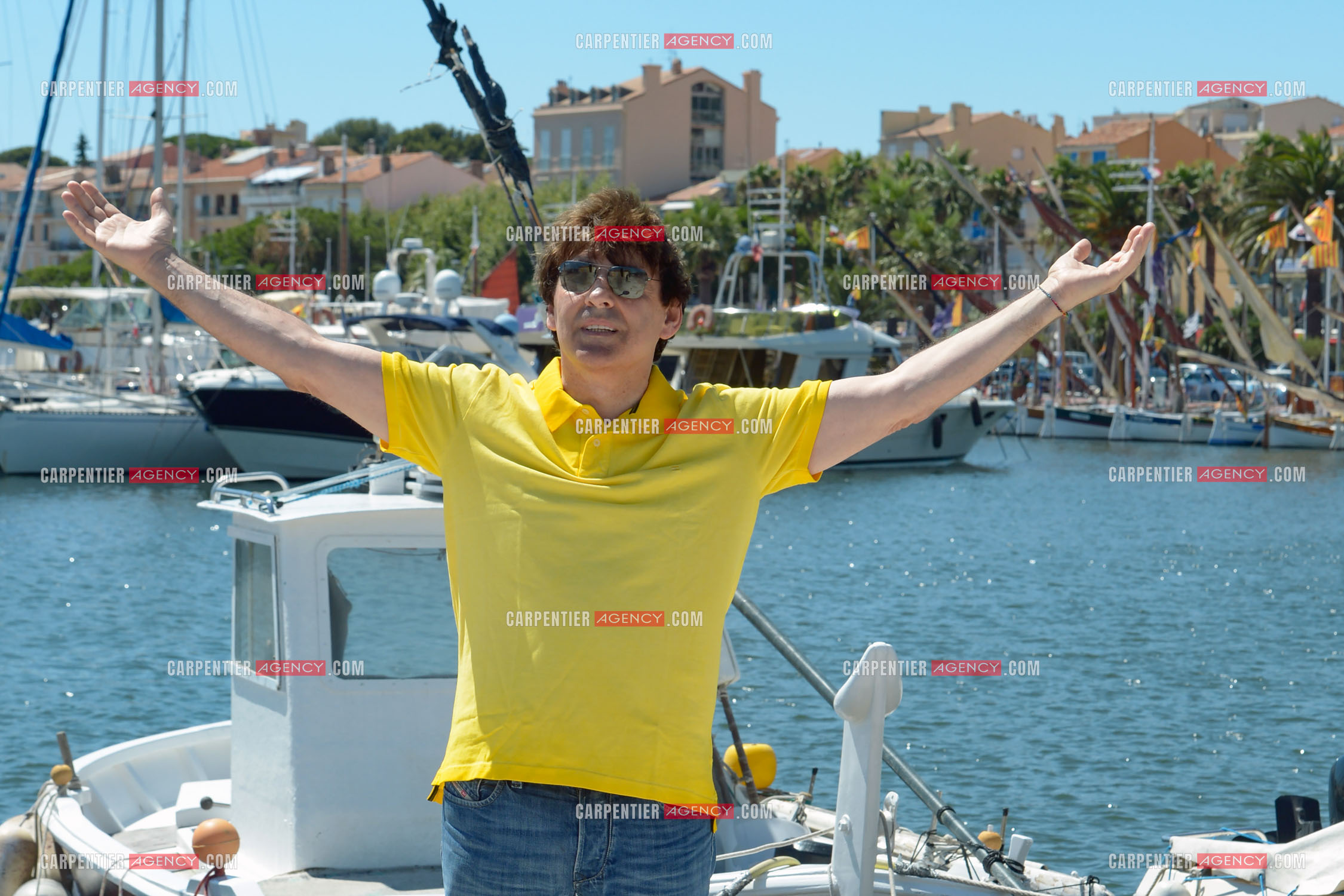 Le chanteur Claude Barzotti sur le port de Bandol dans le Var en 2013.         ( Exclusif )