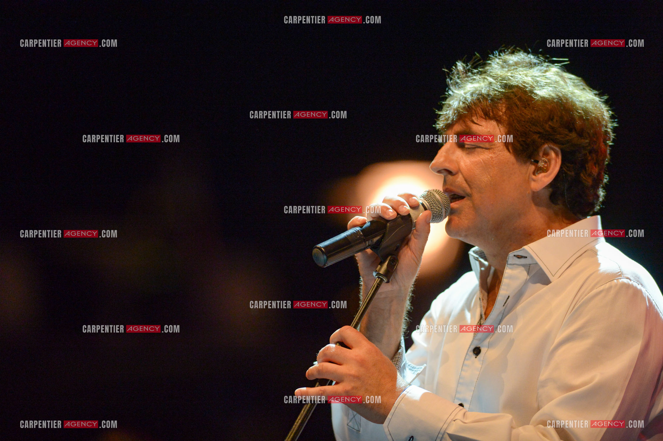 Le chanteur Claude Barzotti lors d'un concert a Bandol en 2013.         ( Exclusif )
