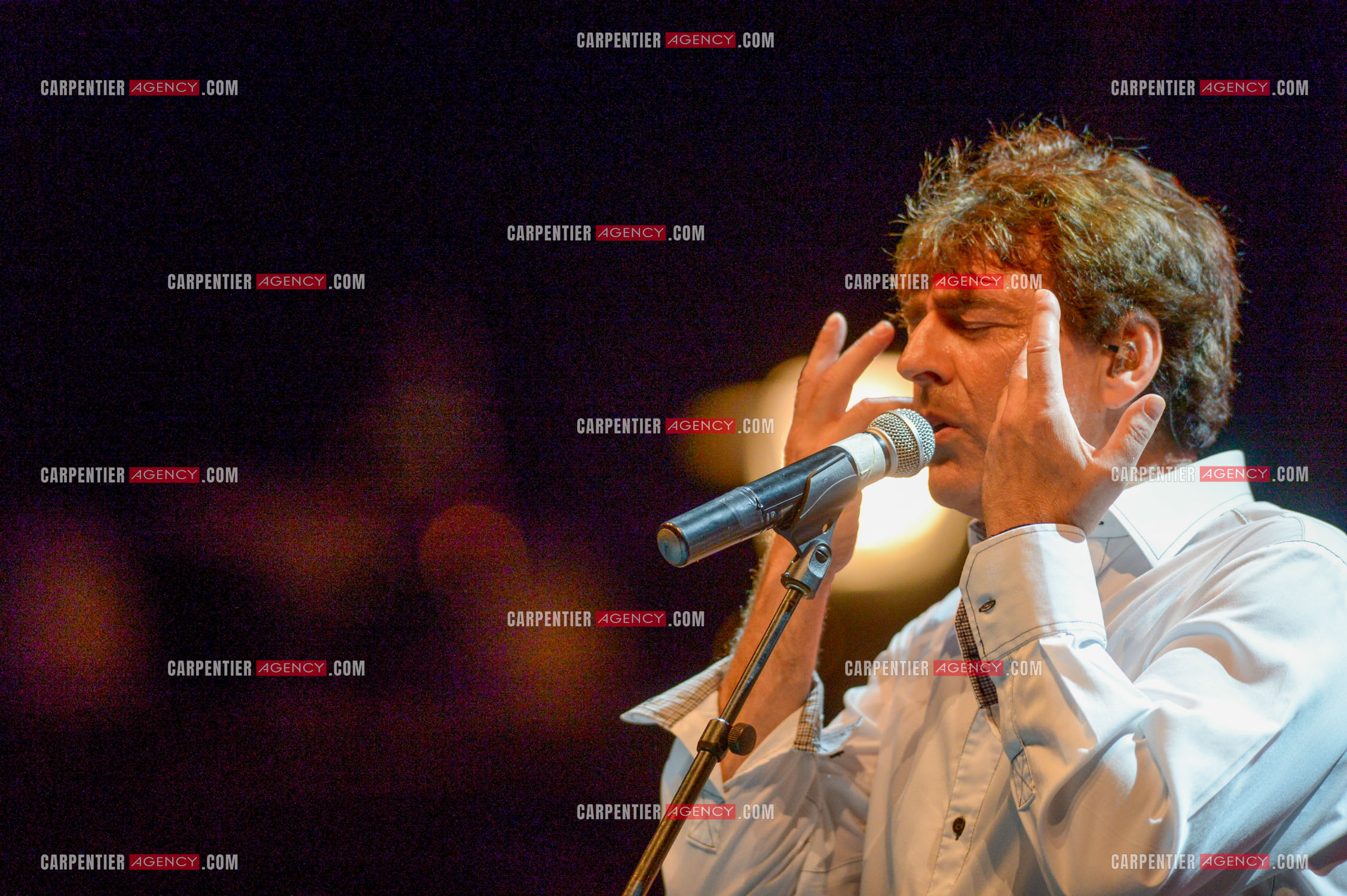 Le chanteur Claude Barzotti lors d'un concert a Bandol en 2013.         ( Exclusif )