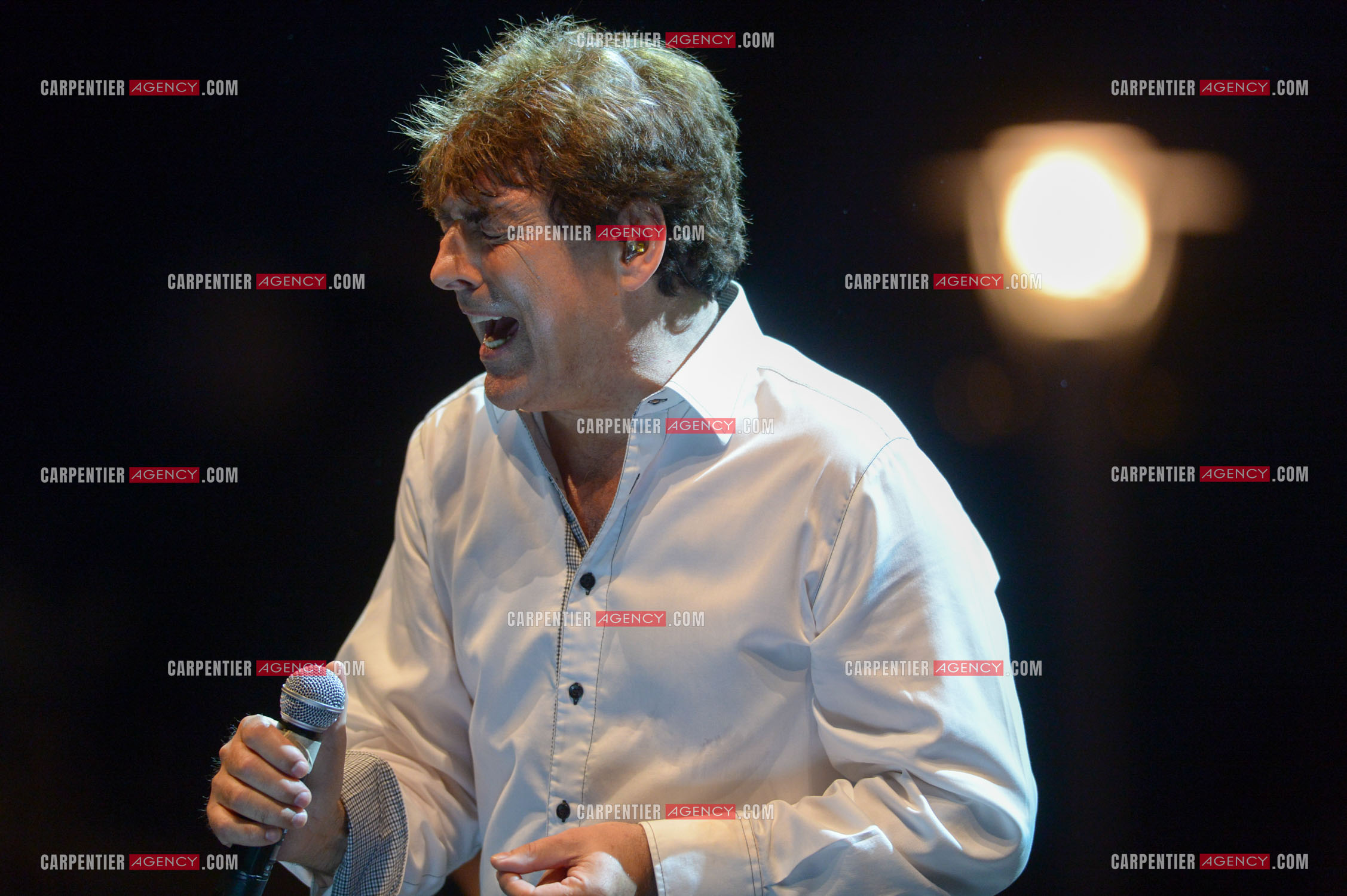 Le chanteur Claude Barzotti lors d'un concert a Bandol en 2013.         ( Exclusif )