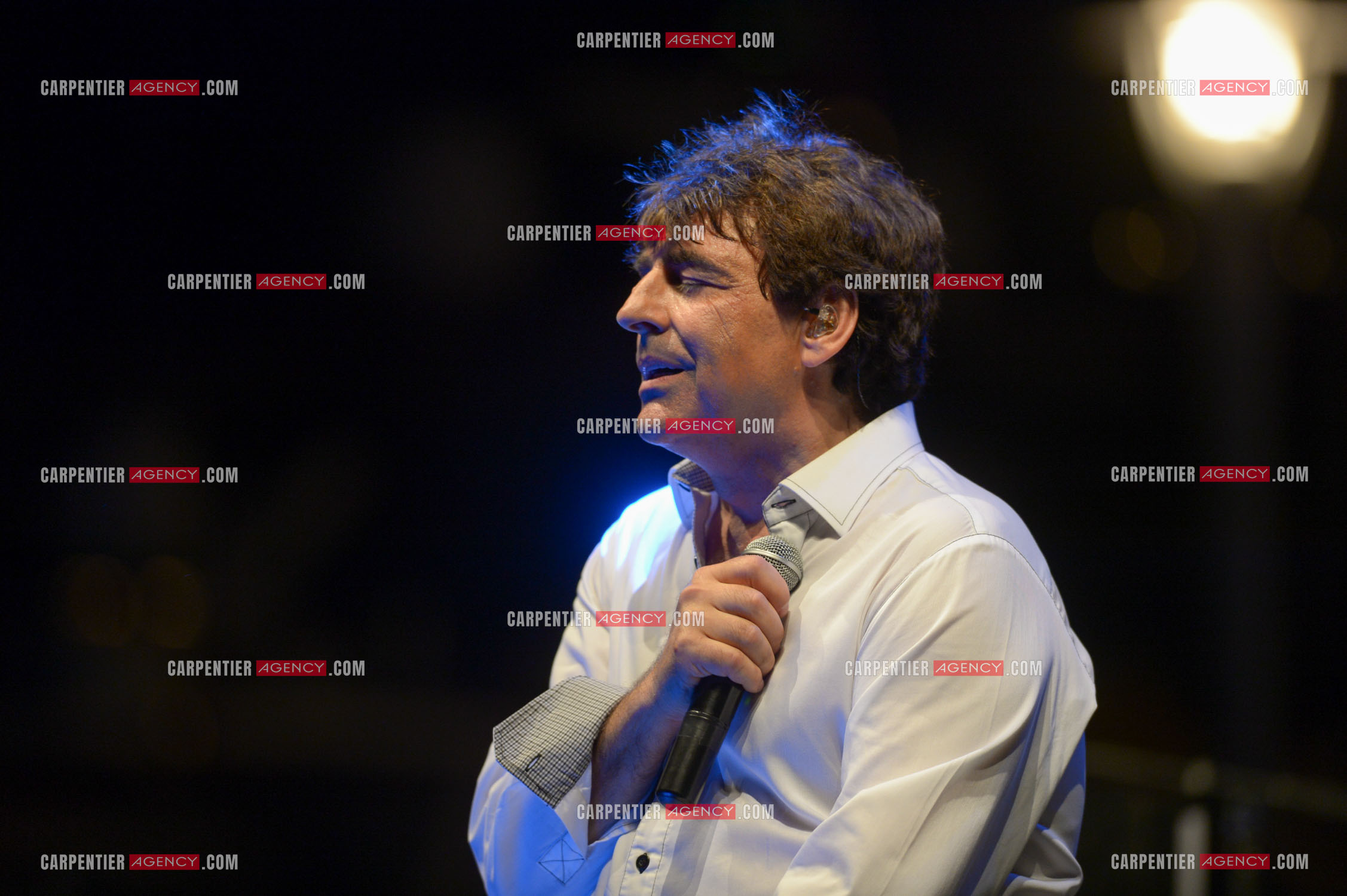 Le chanteur Claude Barzotti lors d'un concert a Bandol en 2013.         ( Exclusif )