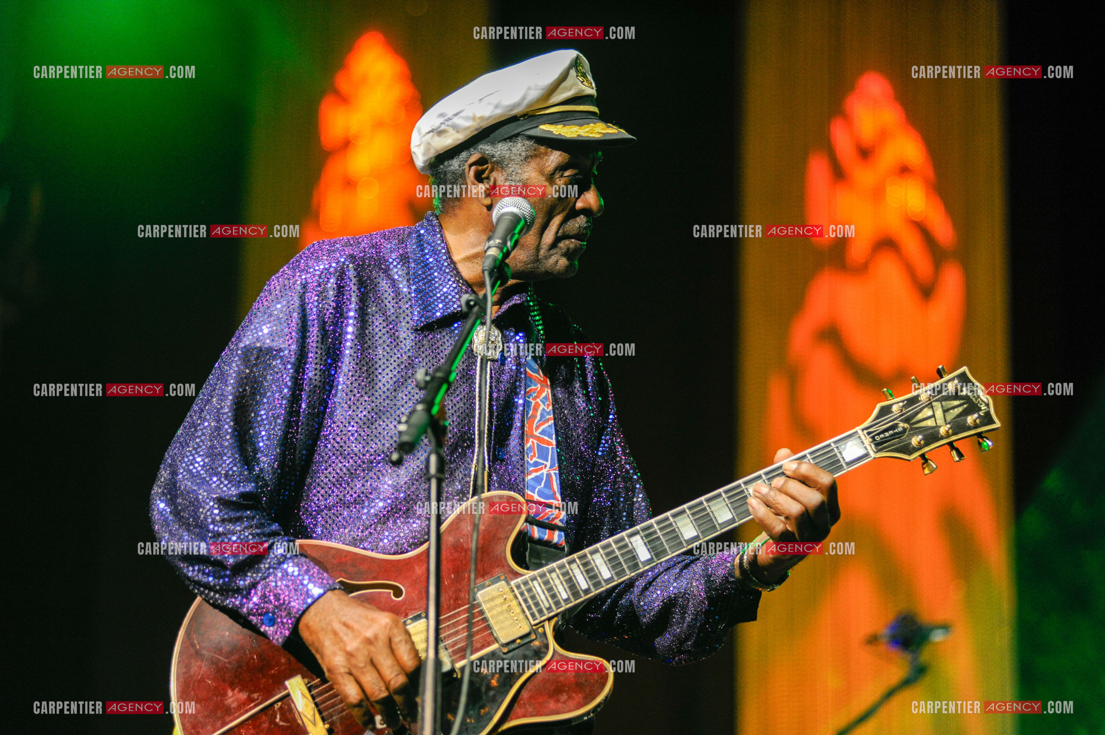 Le chanteur Américain Chuck Berry lors de son concert au Zénith de Paris le 14 Novembre 2008.   ( Exclusif )