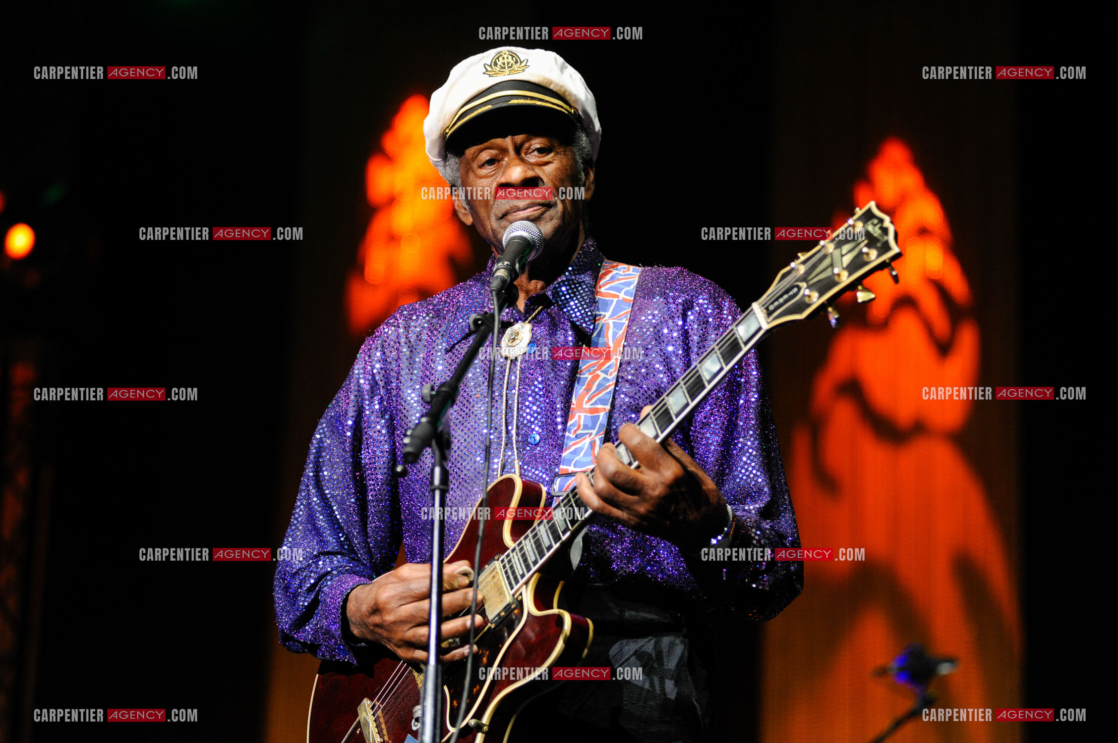 Le chanteur Américain Chuck Berry lors de son concert au Zénith de Paris le 14 Novembre 2008.   ( Exclusif )