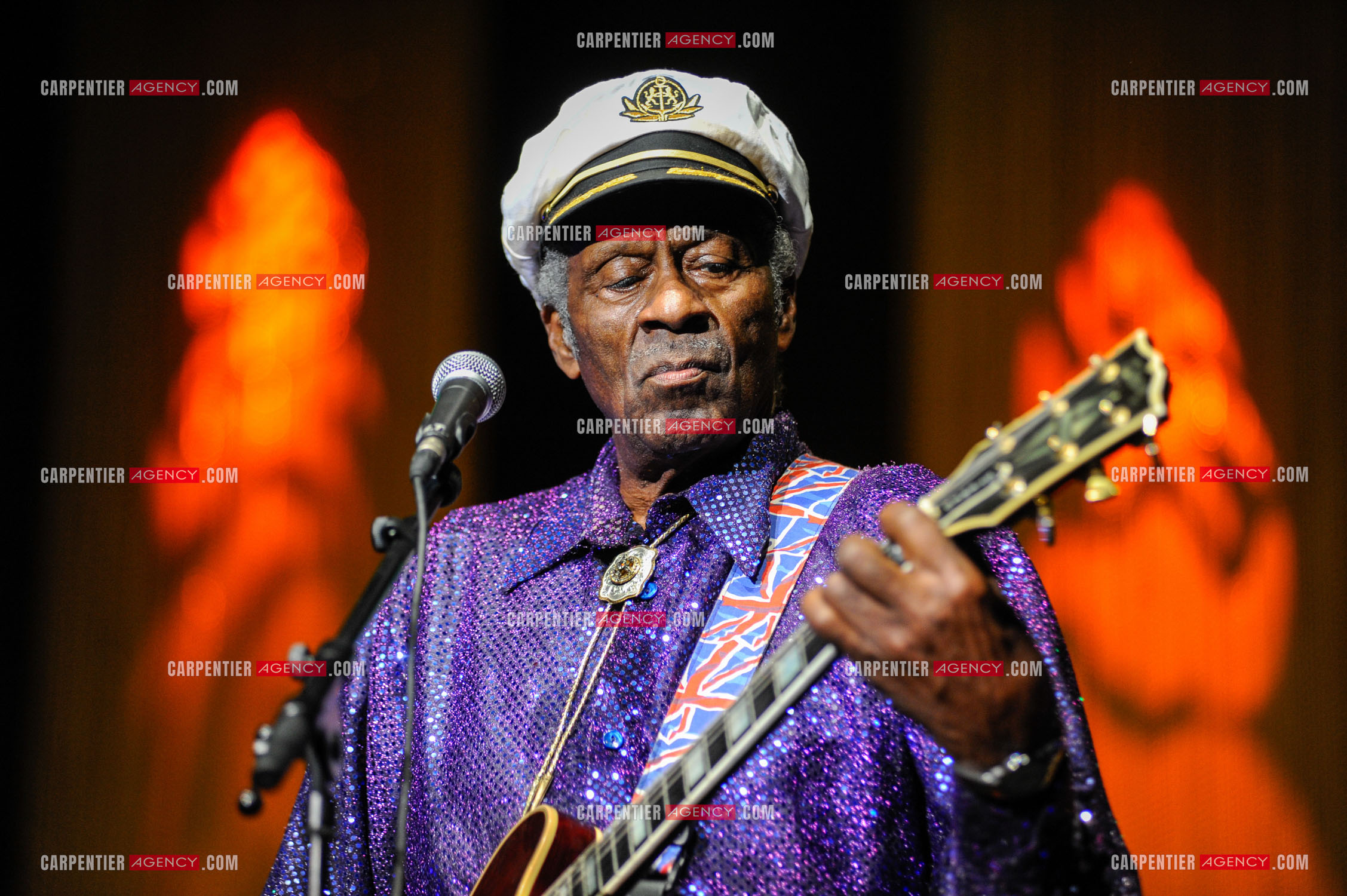 Le chanteur Américain Chuck Berry lors de son concert au Zénith de Paris le 14 Novembre 2008.   ( Exclusif )