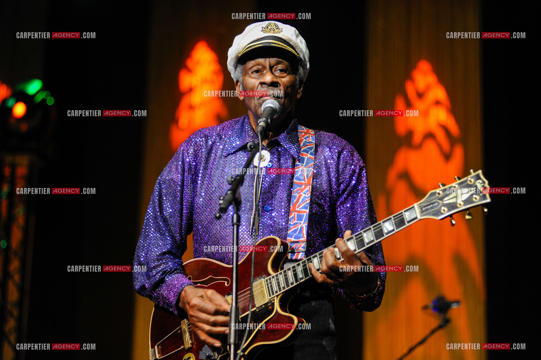 Le chanteur Américain Chuck Berry lors de son concert au Zénith de Paris le 14 Novembre 2008.   ( Exclusif )