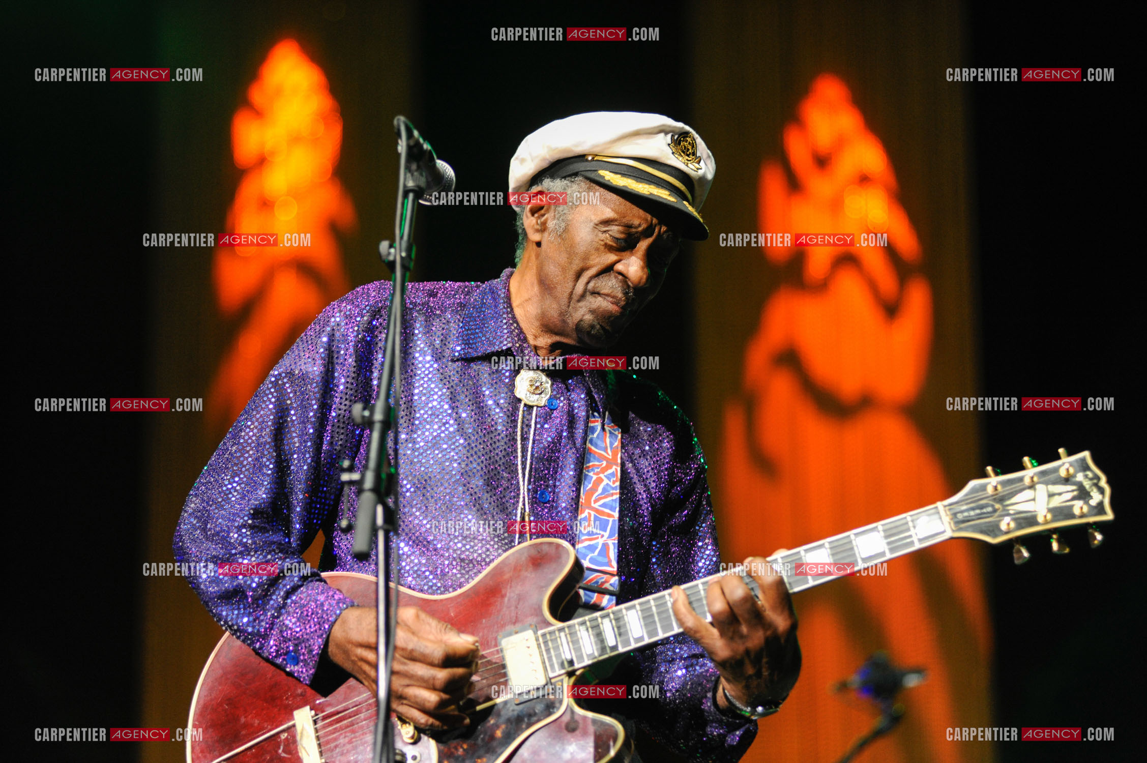 Le chanteur Américain Chuck Berry lors de son concert au Zénith de Paris le 14 Novembre 2008.   ( Exclusif )