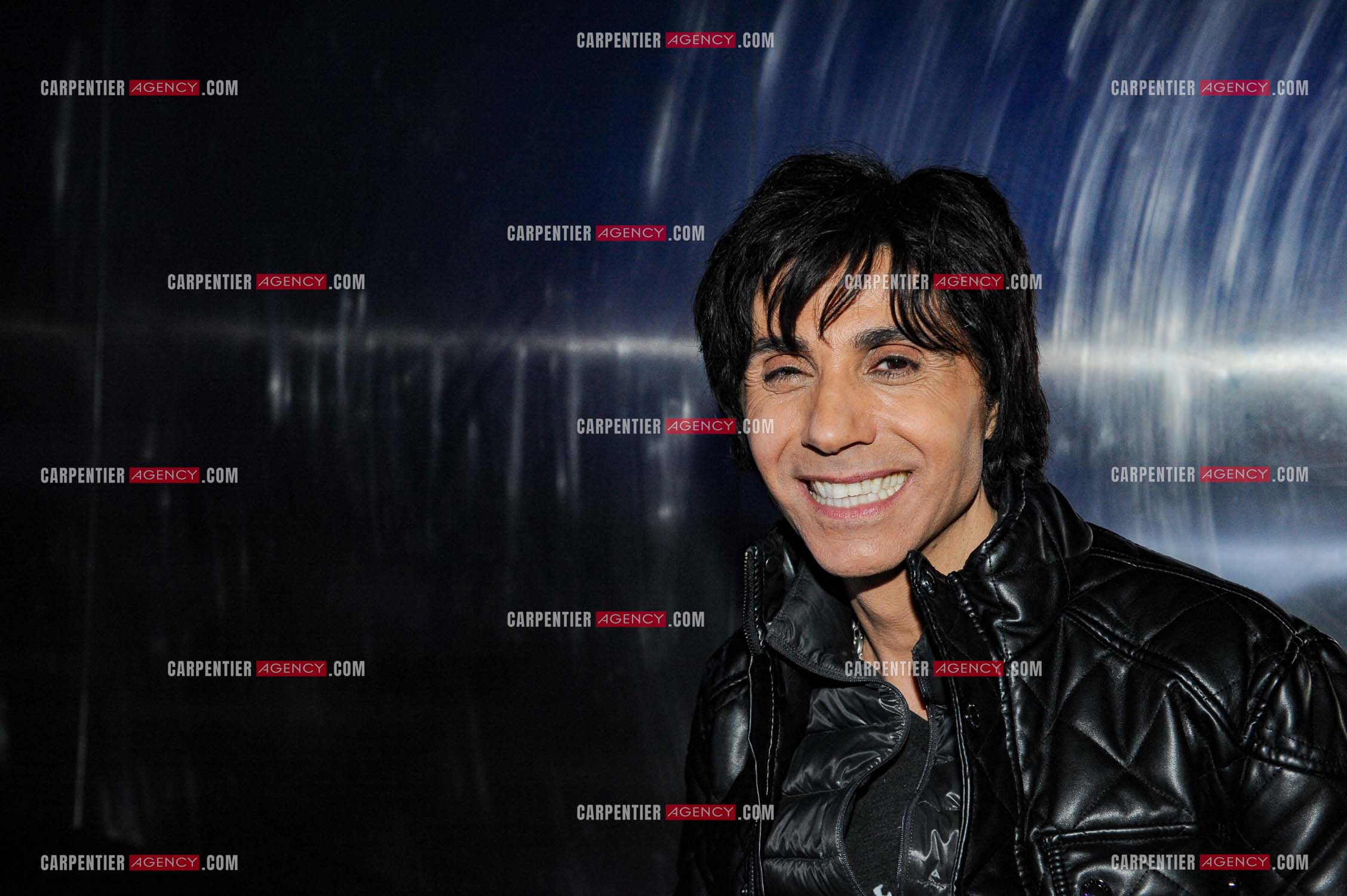 Le chanteur Jean-Luc Lahaye en concert au Bataclan. Portrait de Jean-Luc.     ( Exclusif )