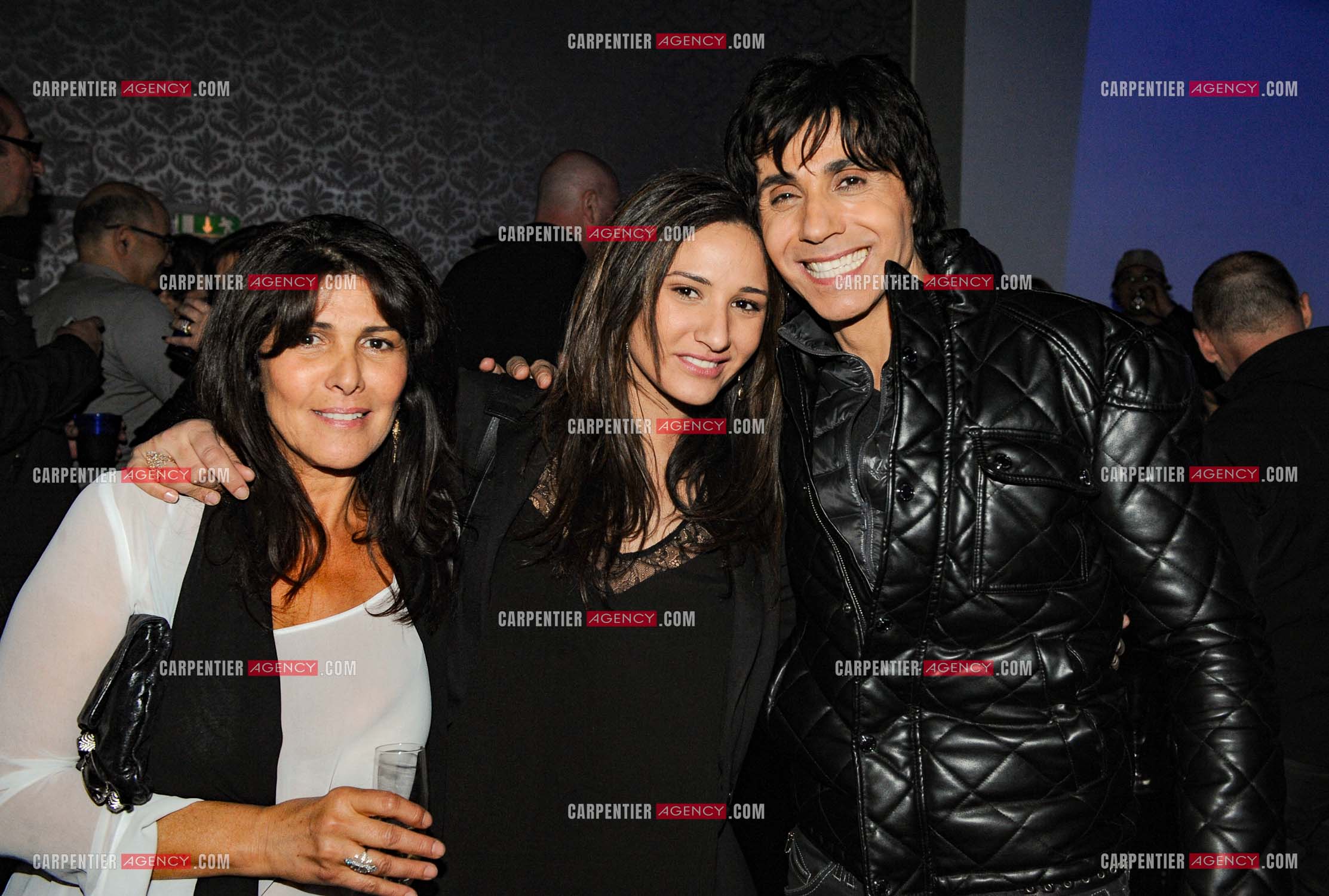 Le chanteur Jean-Luc Lahaye en concert au Bataclan. After show après le concert avec son ex femme Aurélie et leur fille Margaux.     ( Exclusif )