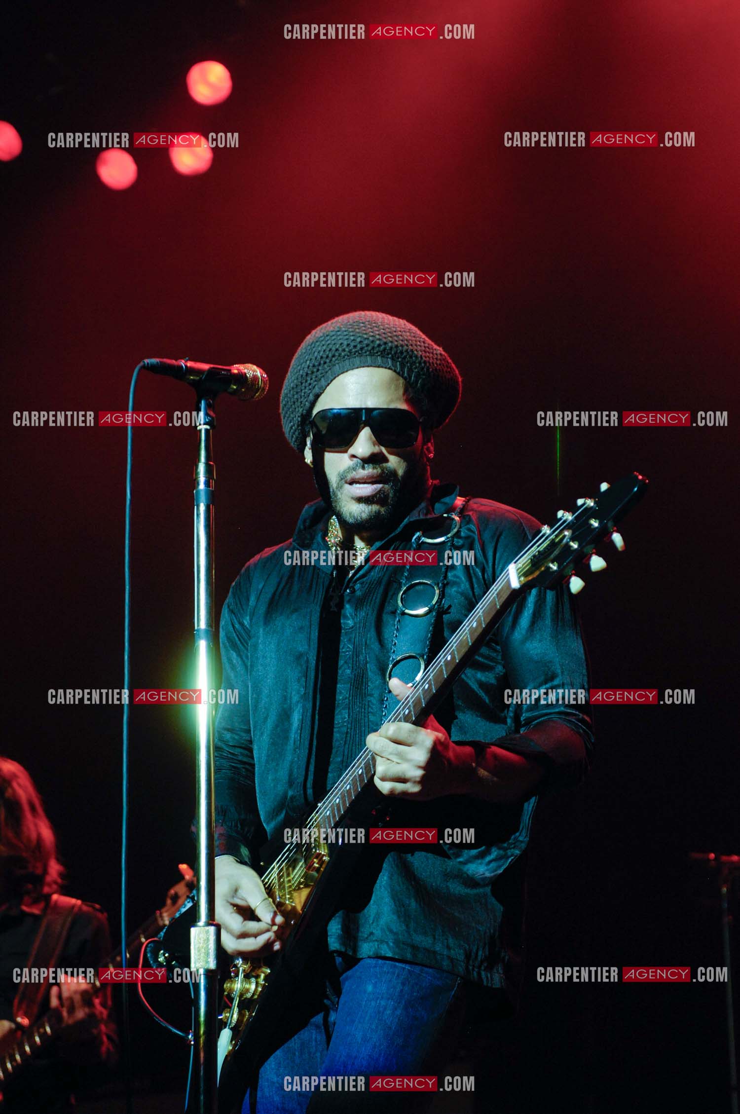 L'artiste rock américain Lenny Kravitz en concert au Zénith de Paris pour deux soirs.   ( Exclusif )