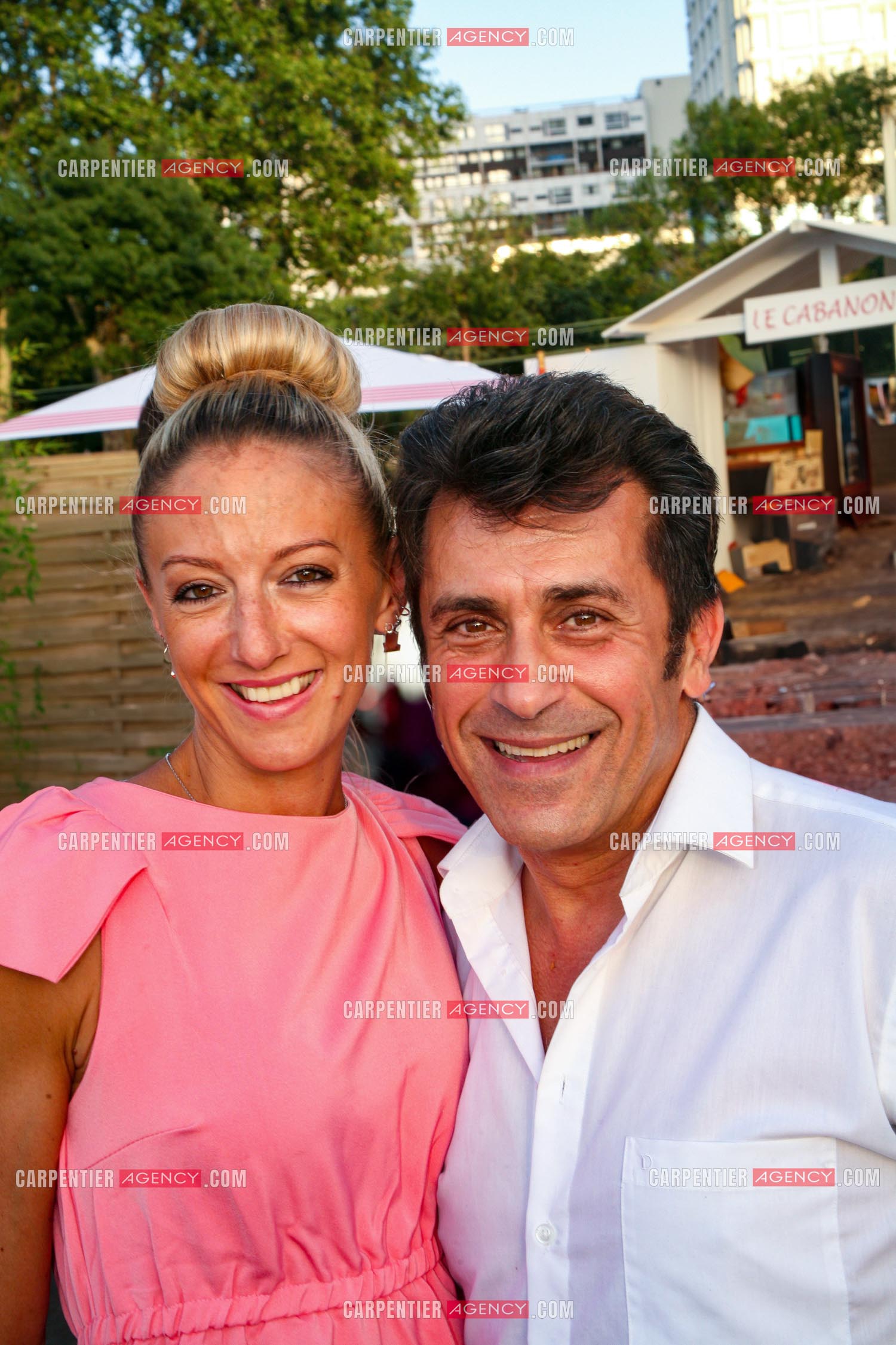 Albert Kassabi dit Bébert du groupe les Forbans accompagné de sa femme Astrid lors de la 7ème édition du Trophée de la Pétanque Gastronomique au Paris Yacht Marina à Paris le 27 juin 2019.