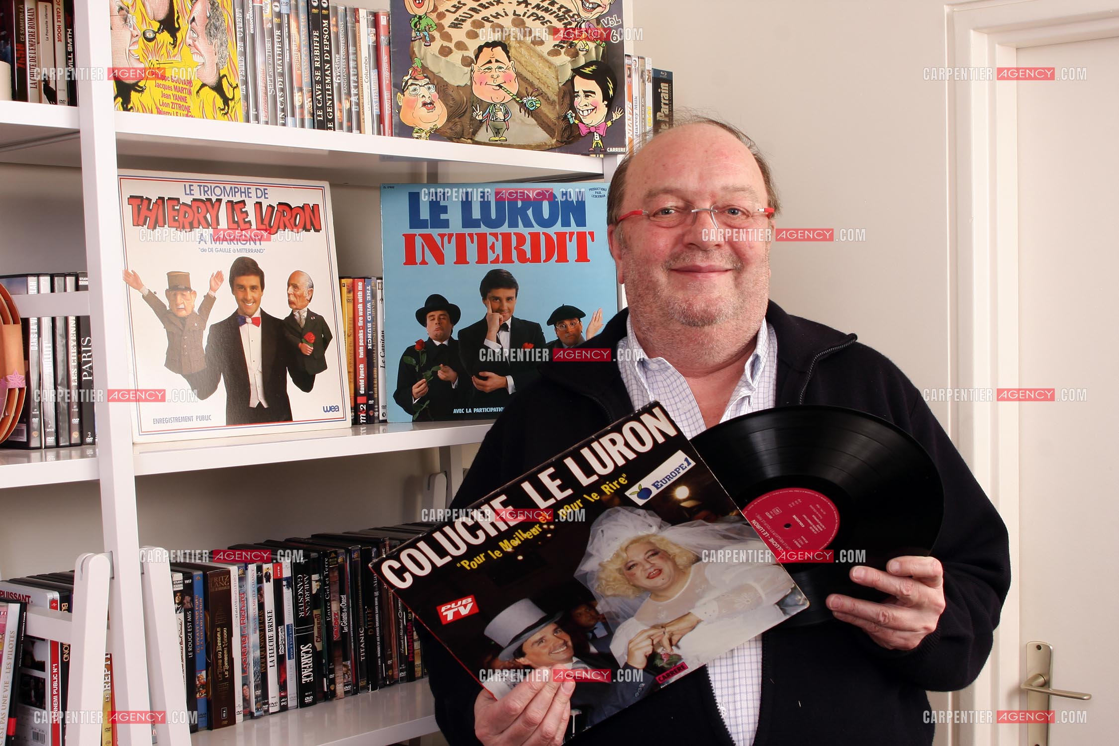 L'humoriste et coauteur Bernard Mabille chez lui.       ( Exclusif )
