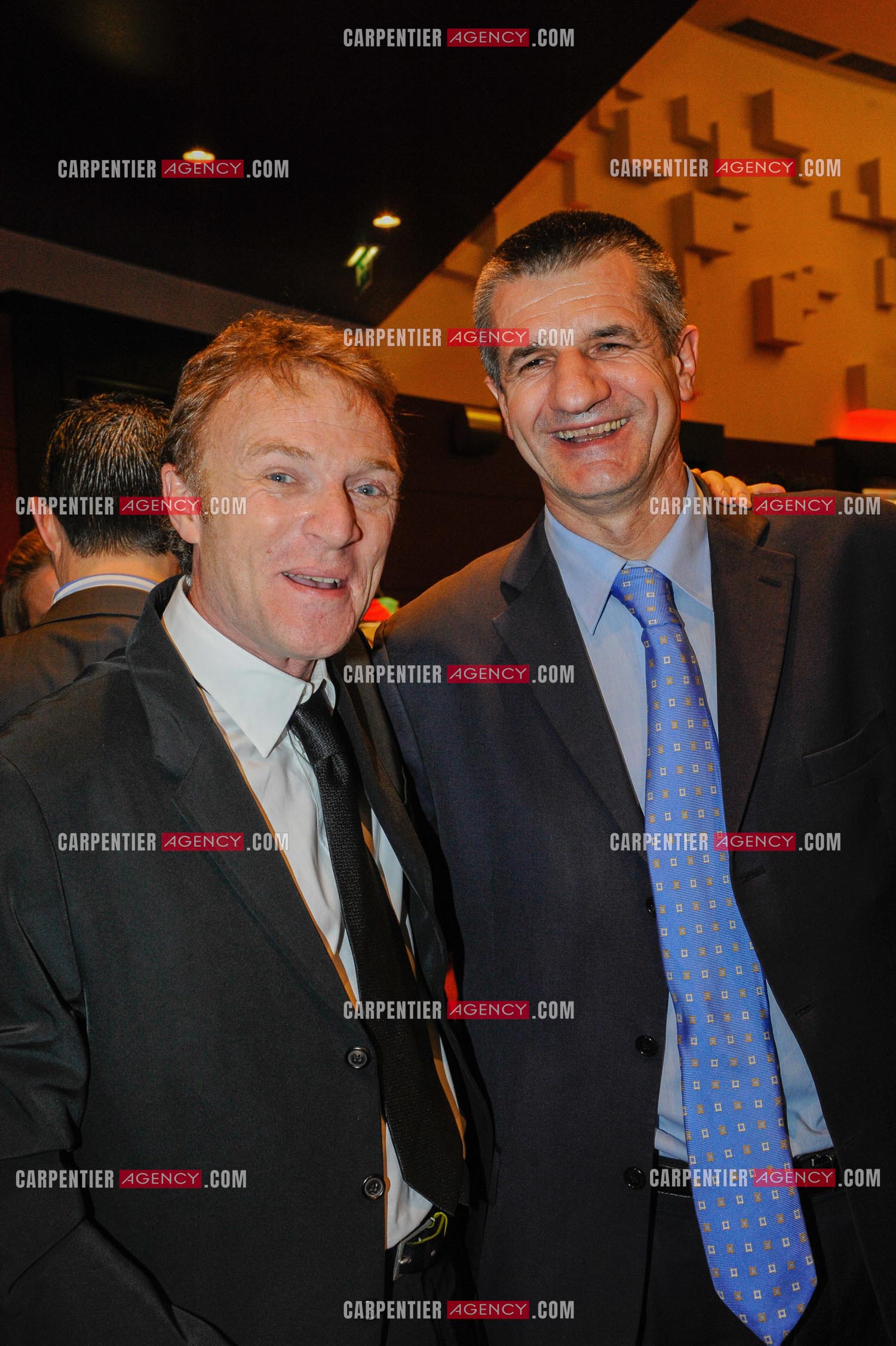 L'animateur Christophe Hondelatte et le député Jean Lassalle. ( Exclusif )