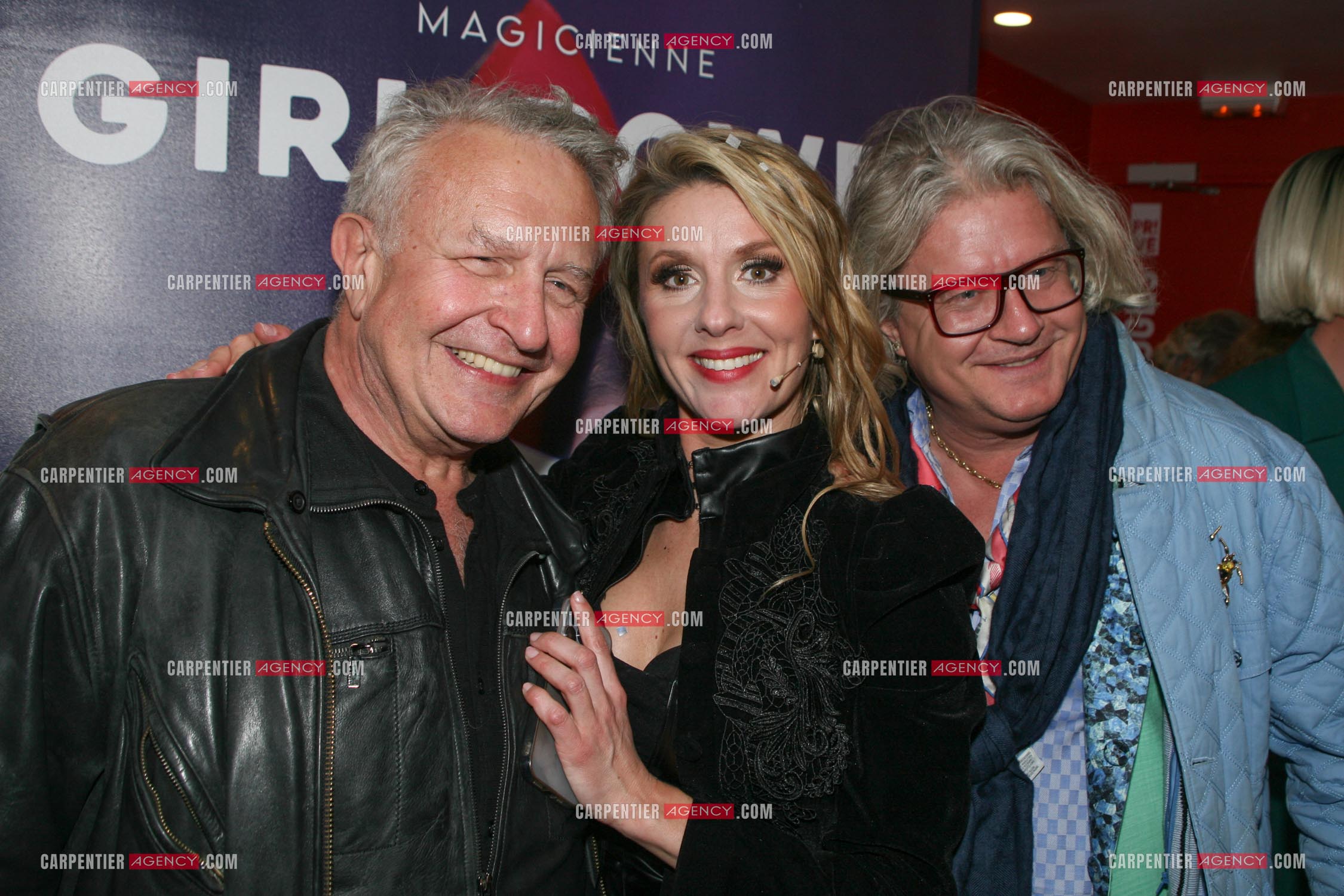 La magicienne Caroline Marx dans Girl Power. Michel Field, Caroline Marx et Pierre-Jean Chalençon.