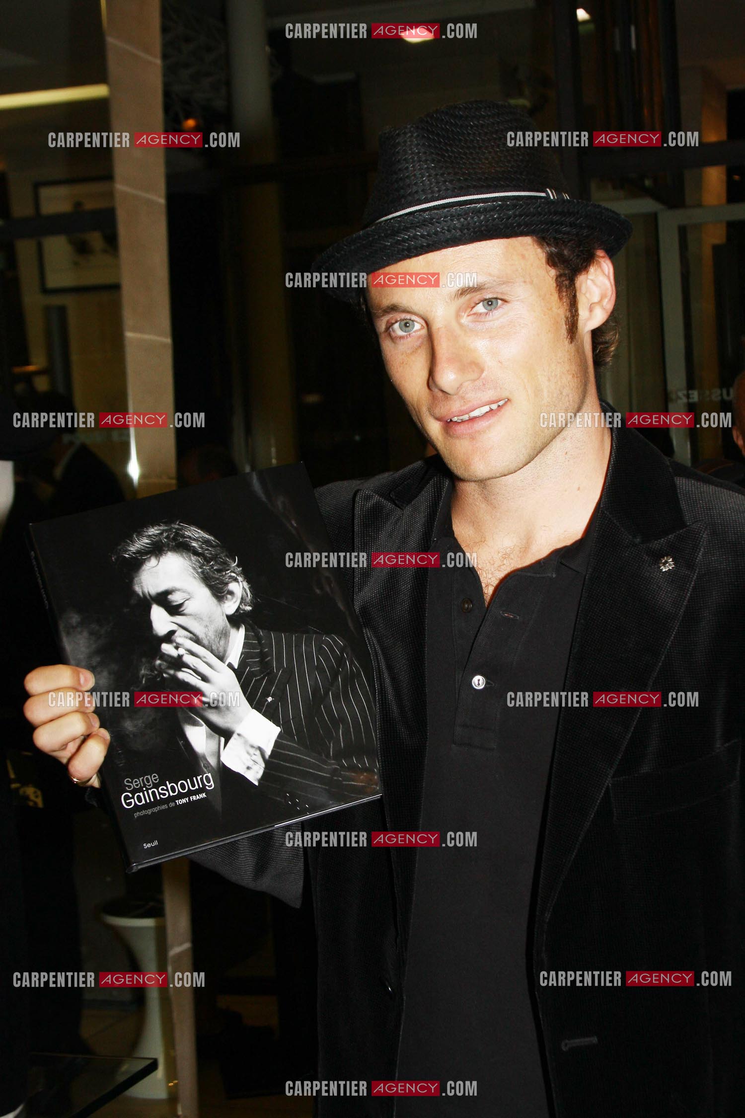 Christopher Stills, le fils de la chanteuse Véronique Sanson.    ( Exclusif )