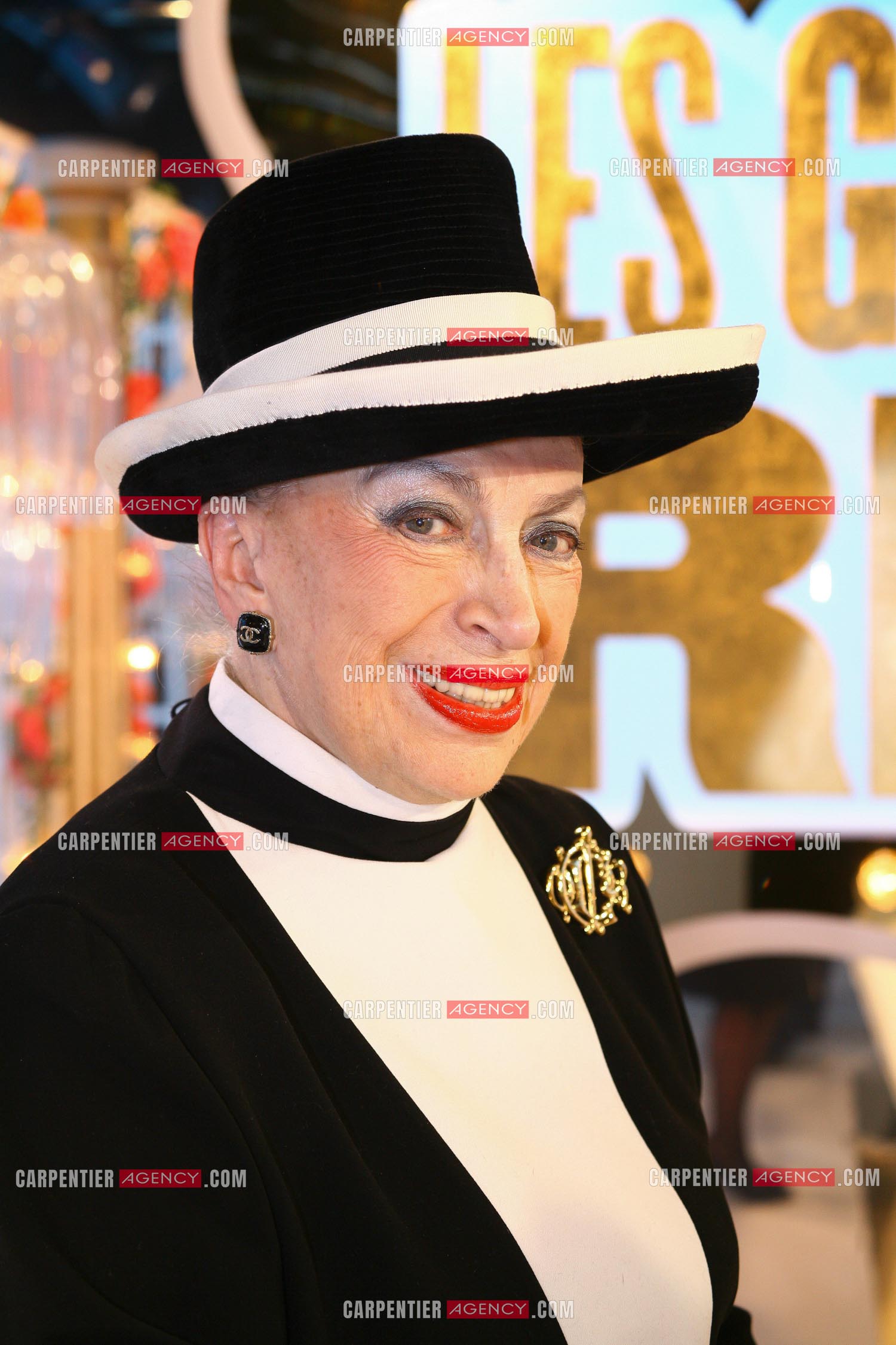 L'ex présidente des Miss Geneviève de Fontenay.    ( Exclusif )