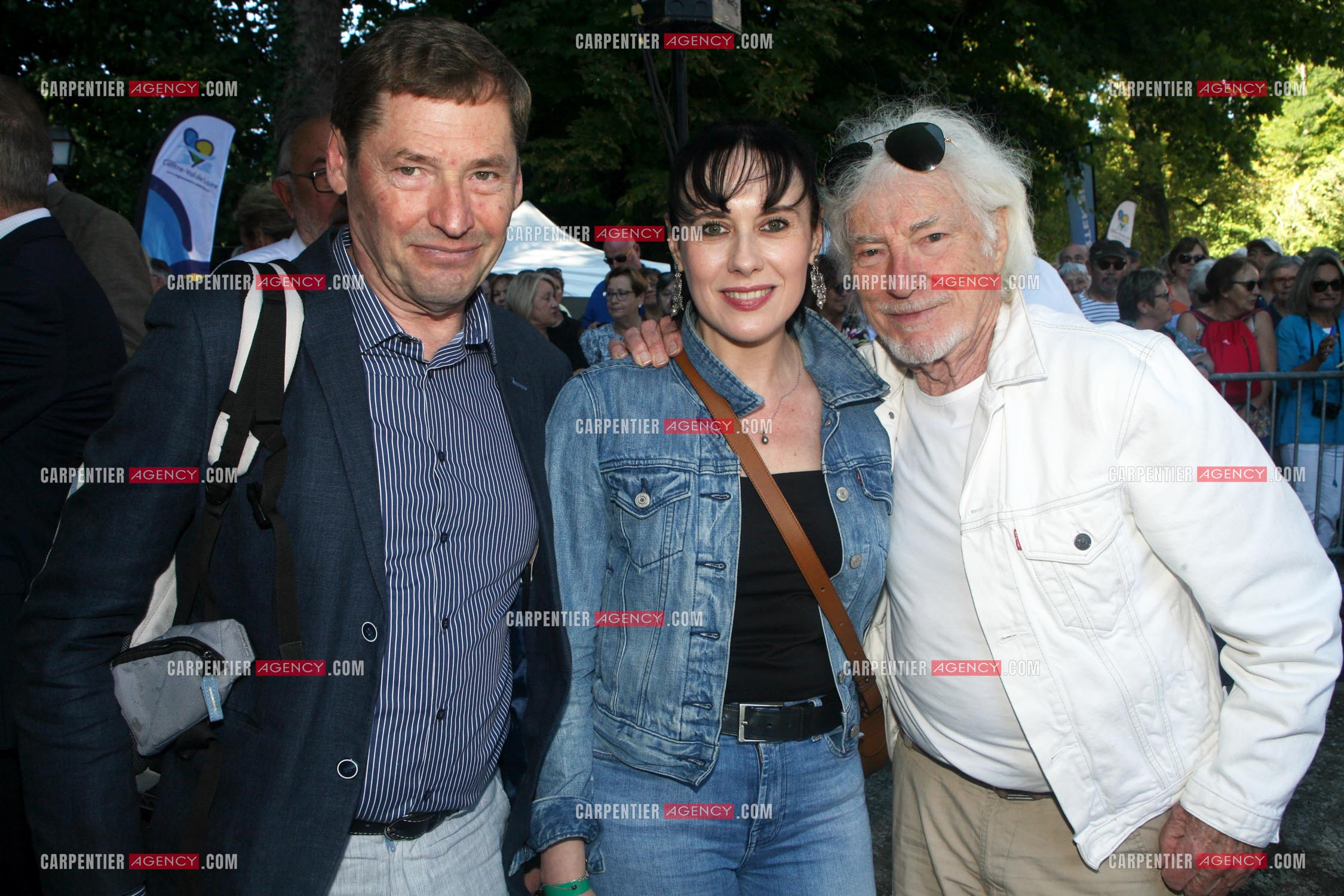 Le chanteur Hugues Aufray et sa compagne Muriel avec l'acteur Russe Sergueï Olegovitch Jirnov. ( Exclusif )