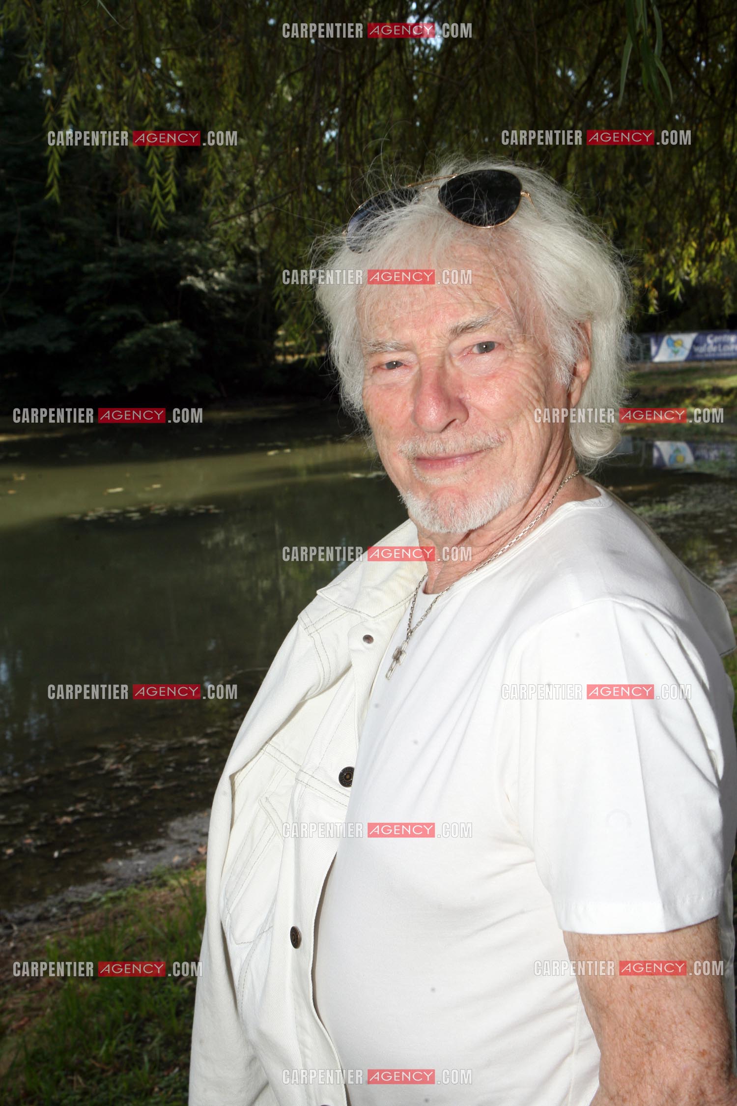 Le chanteur Hugues Aufray.    ( Exclusif )