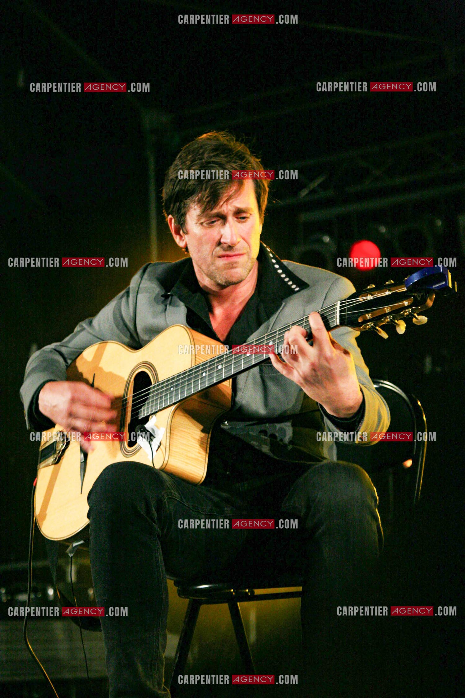 Le chanteur Thomas Dutronc en concert.     ( Exclusif )