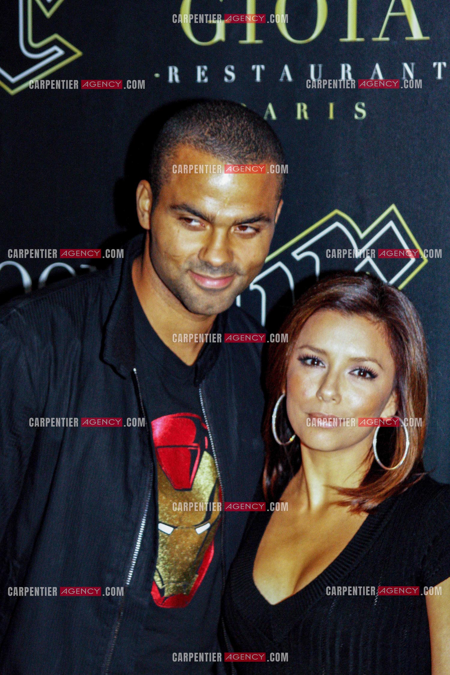 Le joueur de basket-ball international Tony Parker et sa femme Eva Longoria.         ( Exclusif )                               Photos complémentaires sur le site www.carpentieragency.com