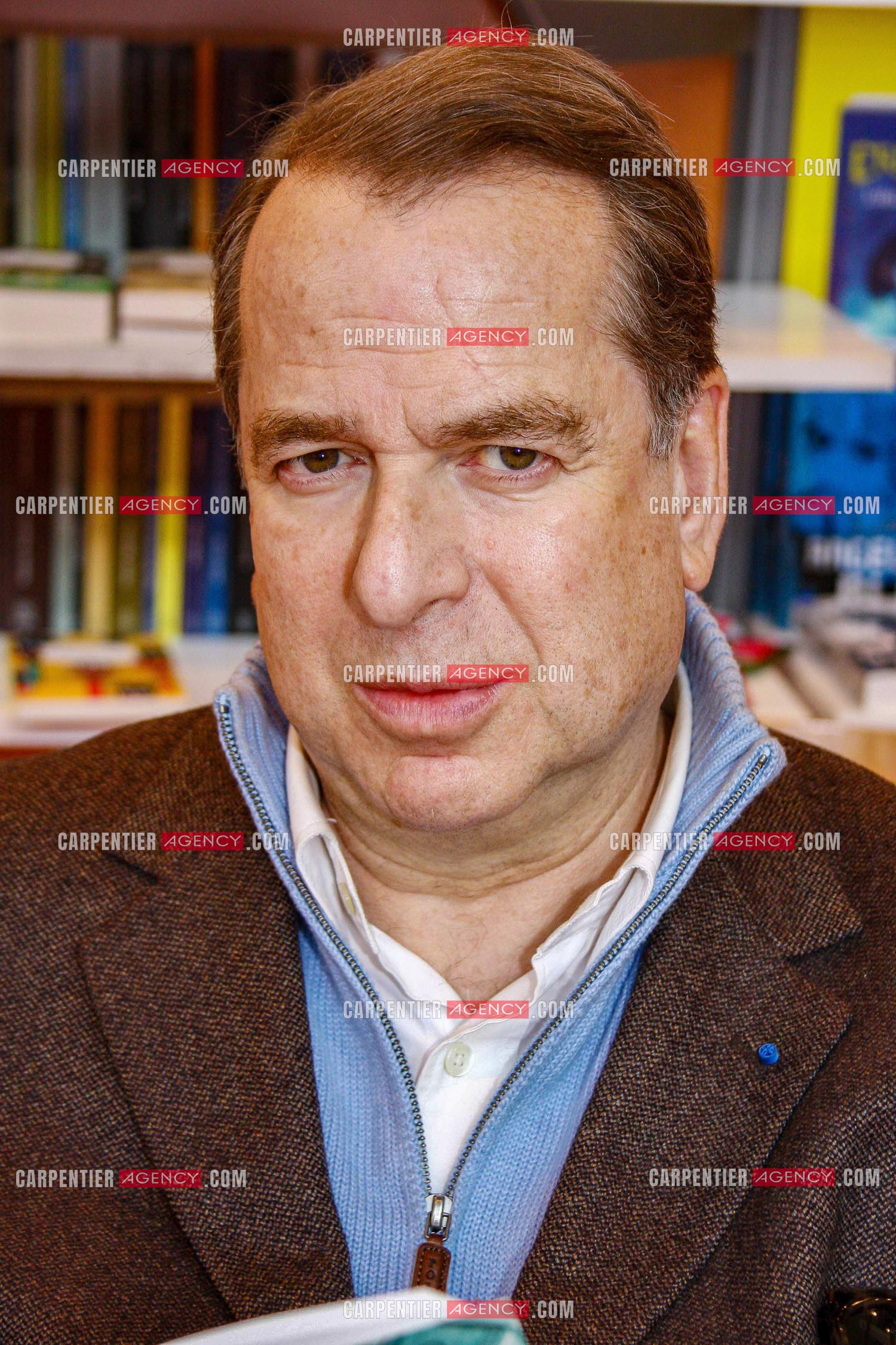 L'auteur Paul-Loup Sulitzer.   ( Exclusif )