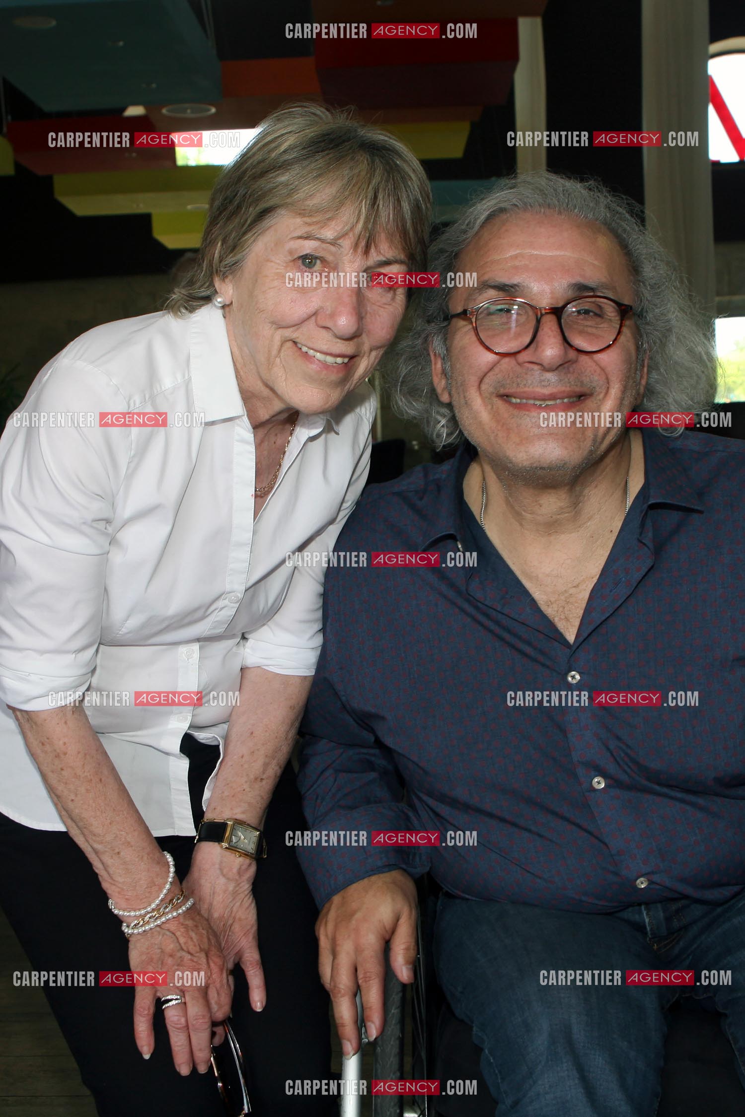 35ème Salon du livre de Cosne-sur-Loire. La présidente du salon du livre Margueritte Michel et Frédéric Zeitoun.   ( Exclusif )