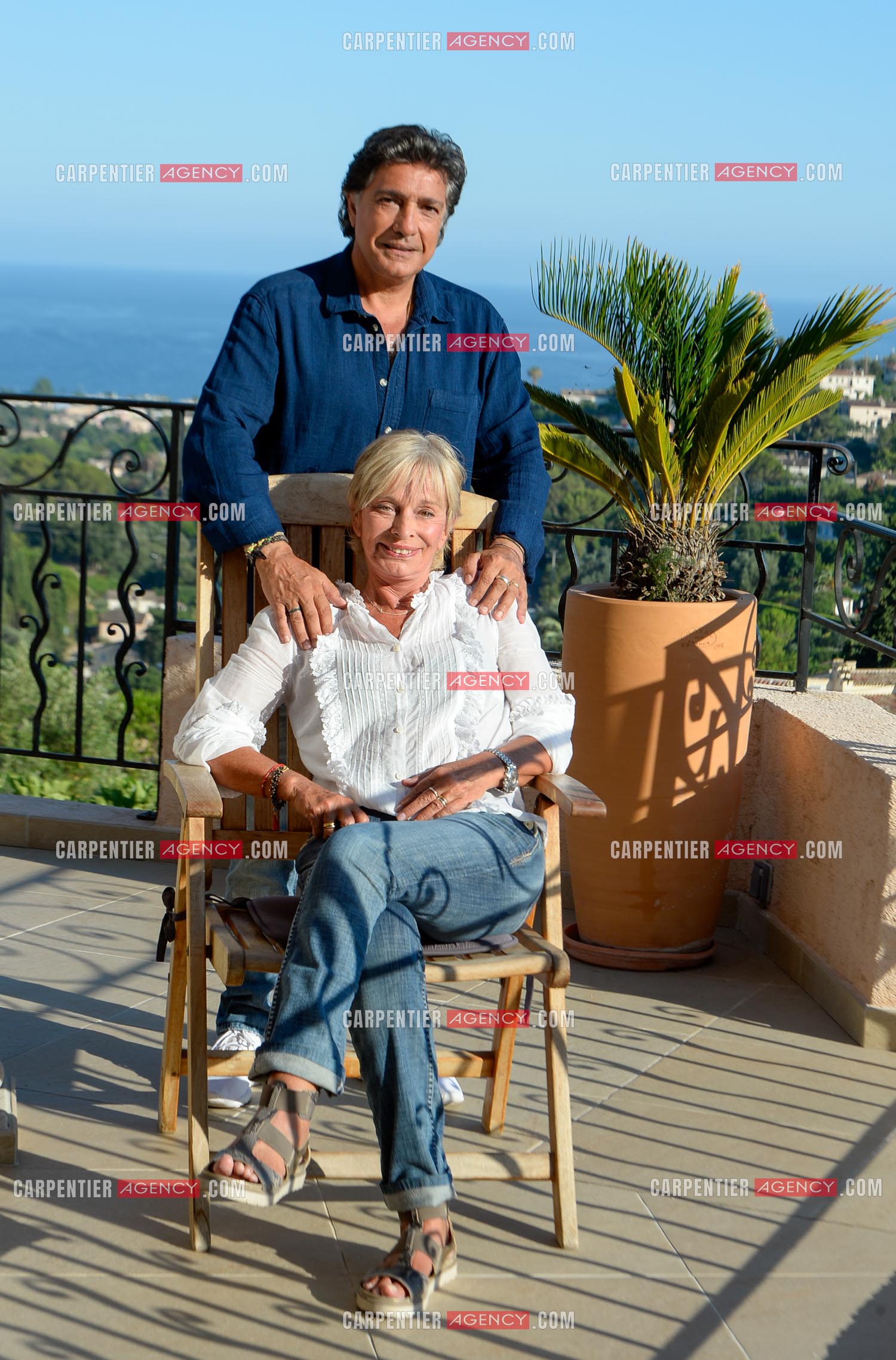 Le chanteur Frédéric François et sa femme Monique lors de leurs  vacances dans leur résidence secondaire d'Antibes. ( Exclusif )