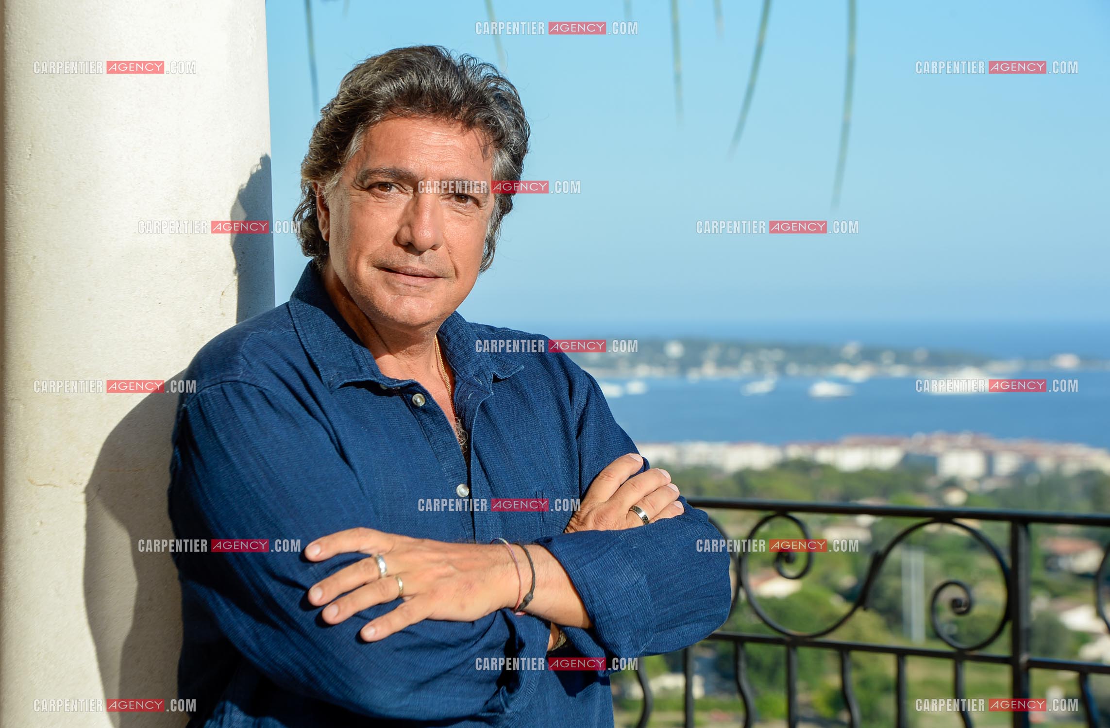 Le chanteur Frédéric François lors de ses vacances dans sa résidence secondaire d'Antibes. ( Exclusif )