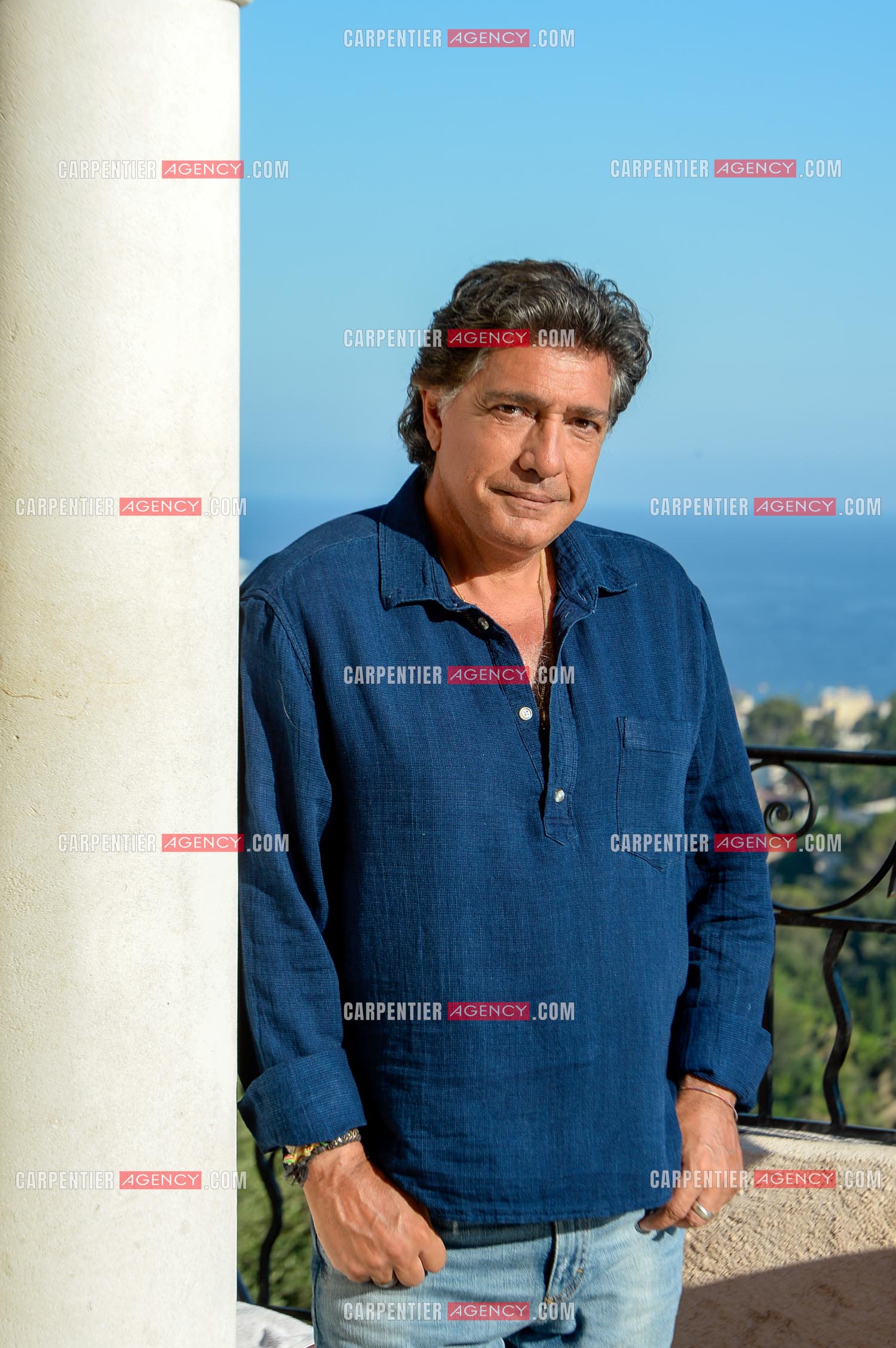 Le chanteur Frédéric François lors de ses vacances dans sa résidence secondaire d'Antibes. ( Exclusif )