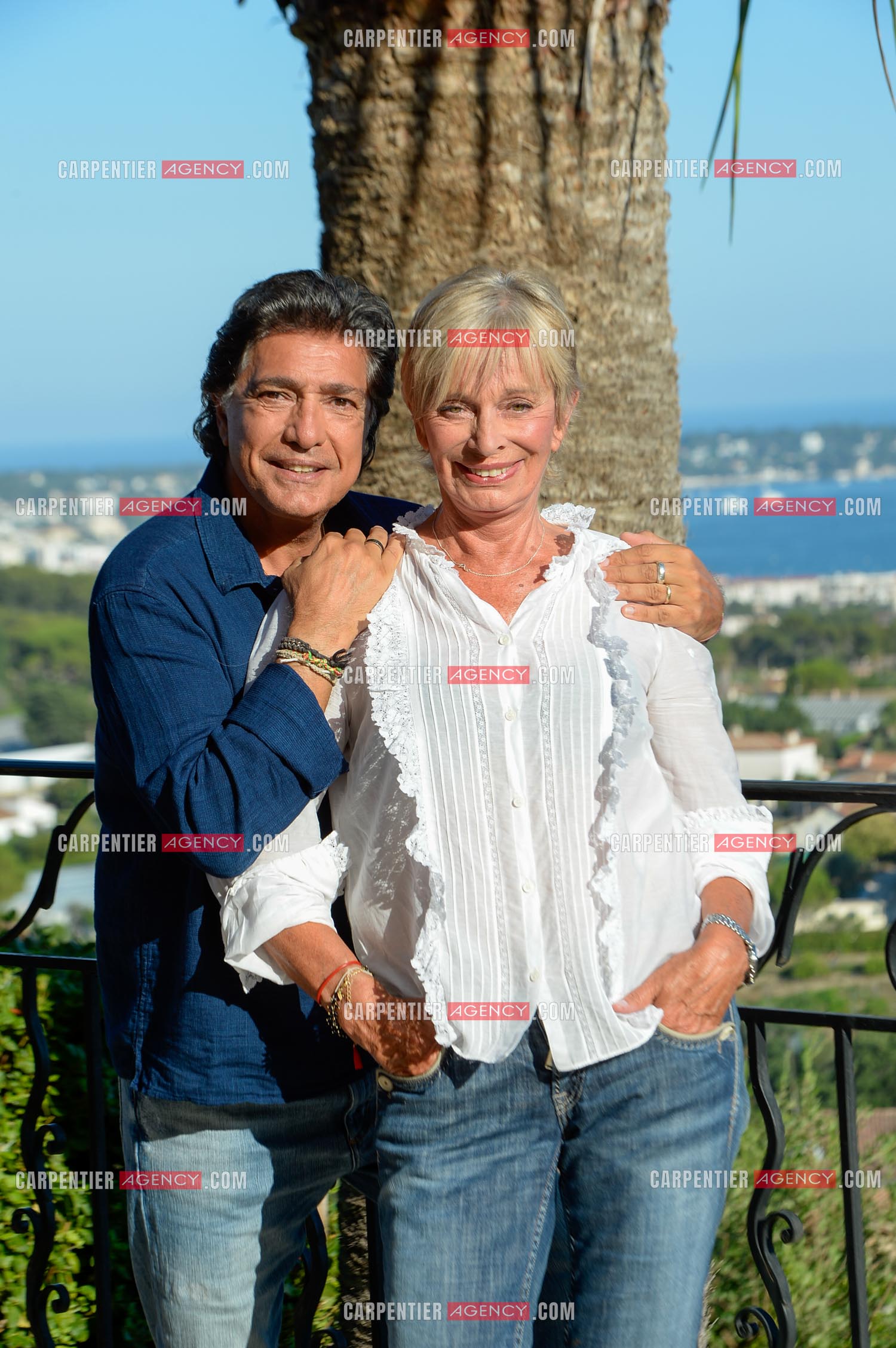 Le chanteur Frédéric François et sa femme Monique lors de leurs  vacances dans leur résidence secondaire d'Antibes. ( Exclusif )