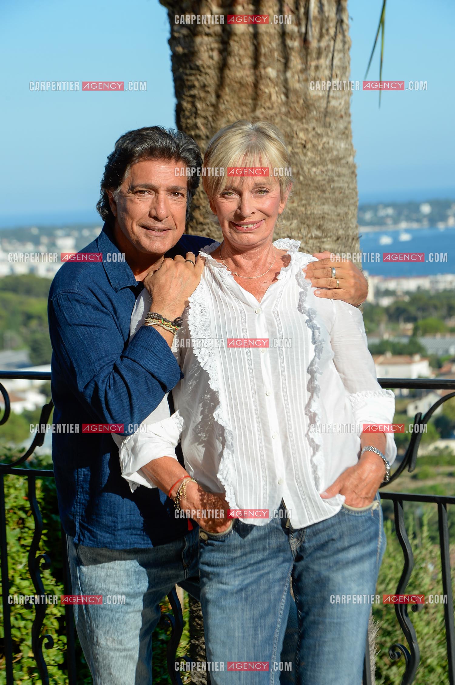 Le chanteur Frédéric François et sa femme Monique lors de leurs  vacances dans leur résidence secondaire d'Antibes. ( Exclusif )