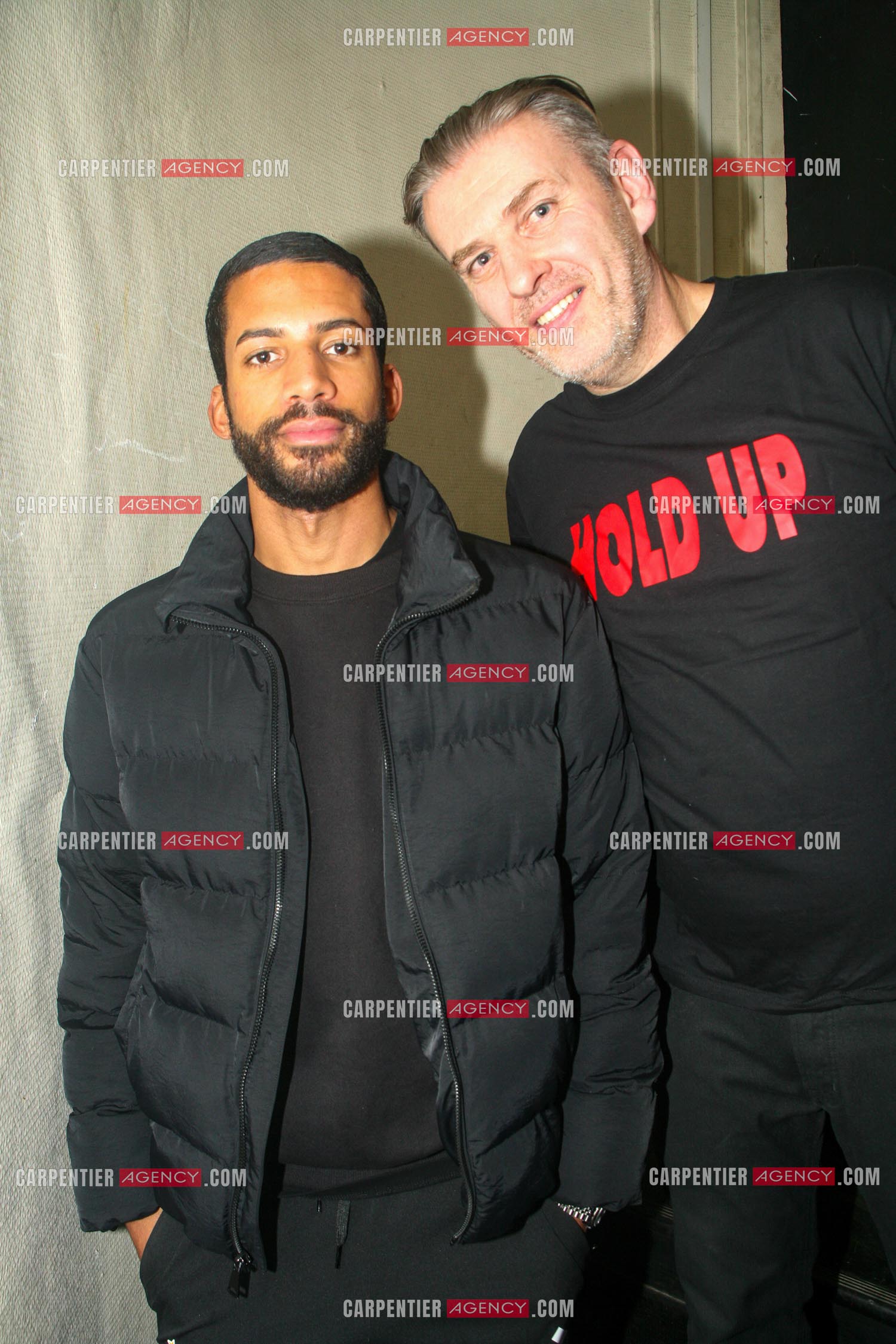 Première de la comédie musicale “ HOLD UP “ inspirée de la vie de David Desclos au Théâtre du Gymnase Marie Bell à Paris le 19 janvier 2024. Les artistes principaux:  David Desclos, Stomy Bugsy, Passi, Calbo Arsenik, Emma Zimerman, Dans les loges, le fils de Stomy Bugsy Bilal Duarte et David Desclos.                              ( Exclusif )
