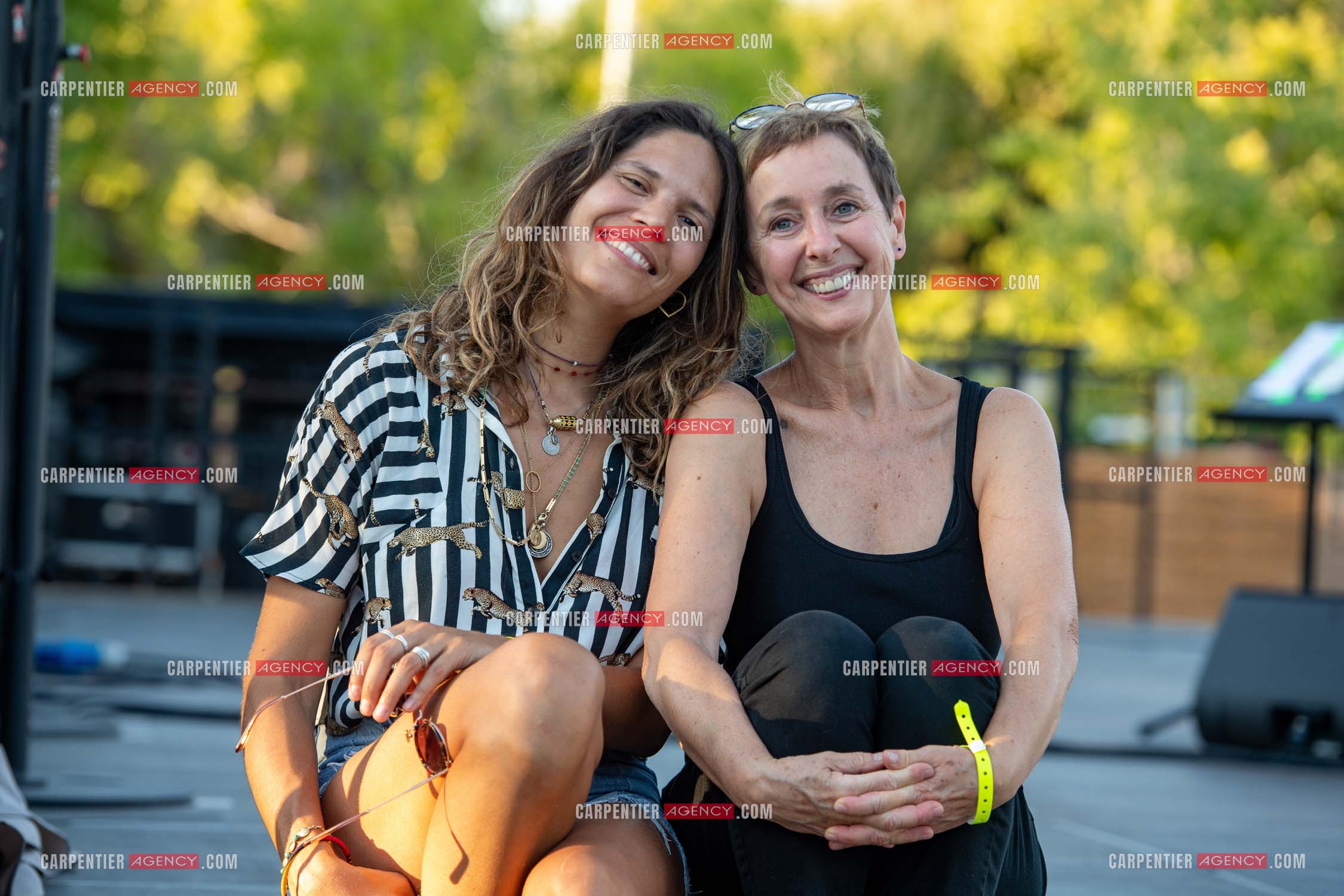 La chanteuse Vanille Clerc lors de sa tournée d'été en première partie de Enzo Enzo à Sanary sur Mer. Vanille Clerc et Enzo Enzo.  ( Exclusif )