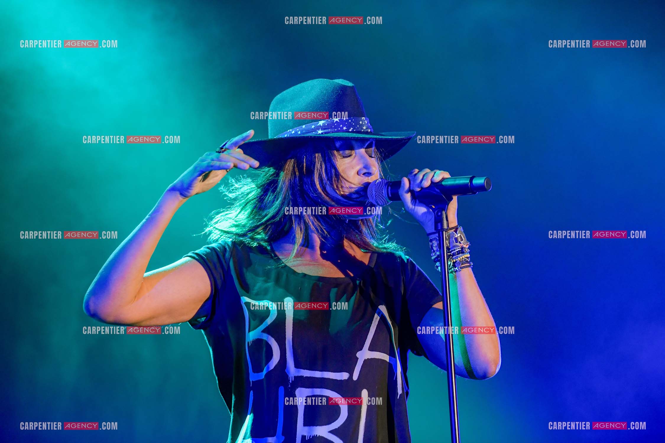 La chanteuse Zazie lors de sa tournée “ ZAZIE L'ESSENCIEL “ le 26 Juillet 2019. ( Exclusif )