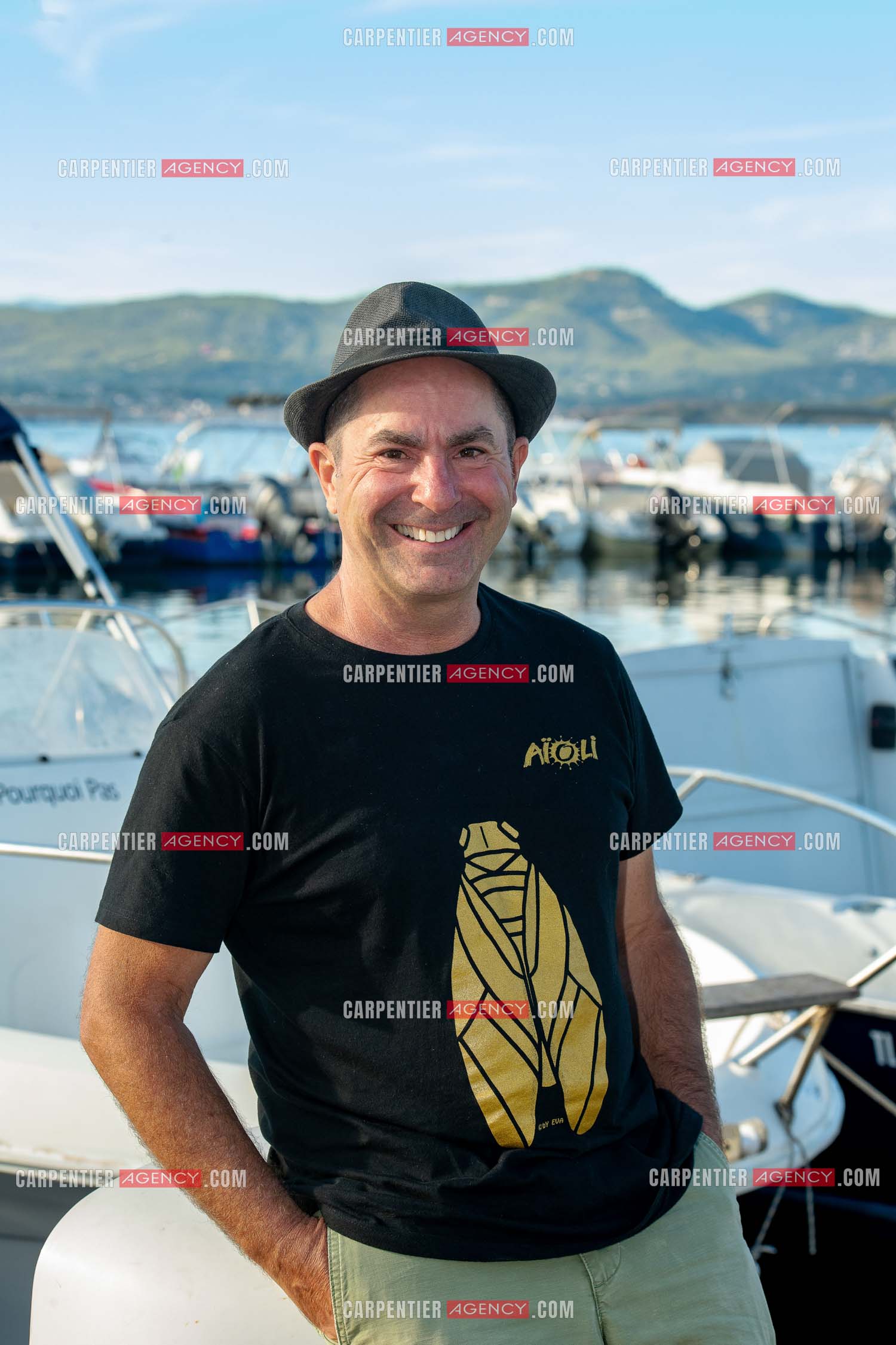 L'humoriste Yves Pujol en concert avec son groupe AIOLI dans le Var.       ( Exclusif )