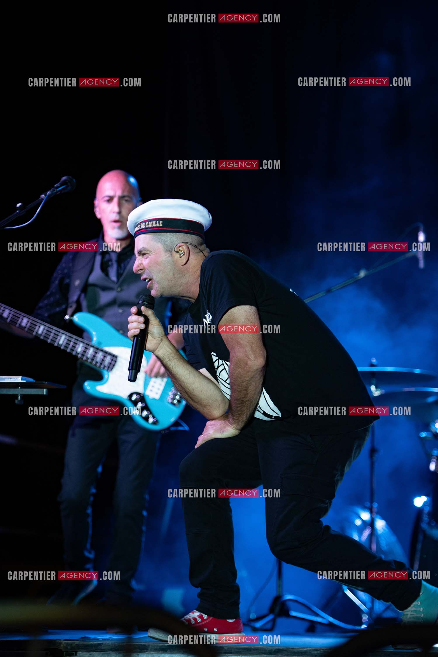 L'humoriste Yves Pujol en concert avec son groupe AIOLI dans le Var. ( Exclusif )