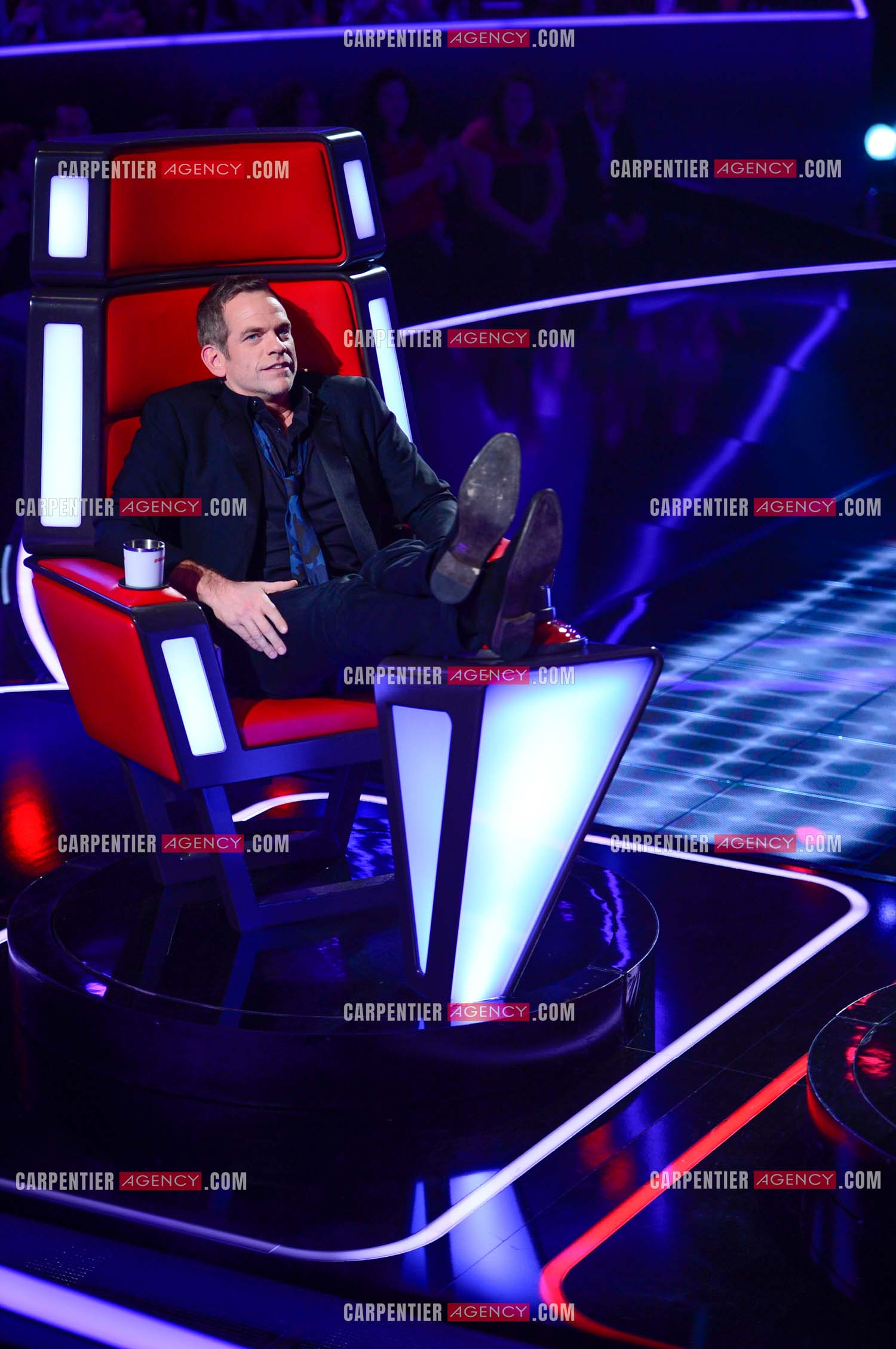 Le chanteur Garou coach  dans l'émission The Voice saison 3.        ( Exclusif )