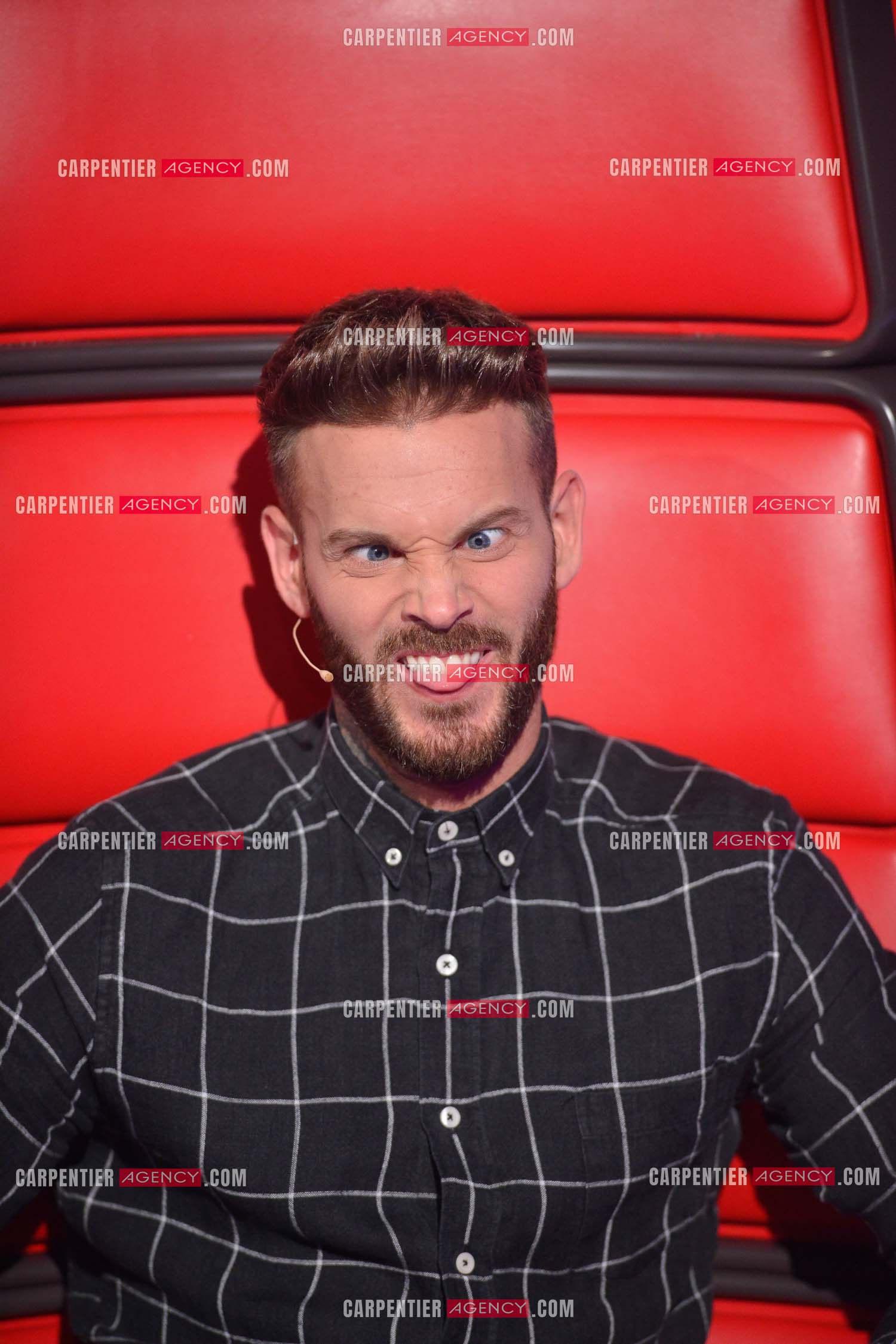Saison 3 de l'émission The Voice Kids en 2015. Le coach Matt Pokora en mode grimace.            ( Exclusif )