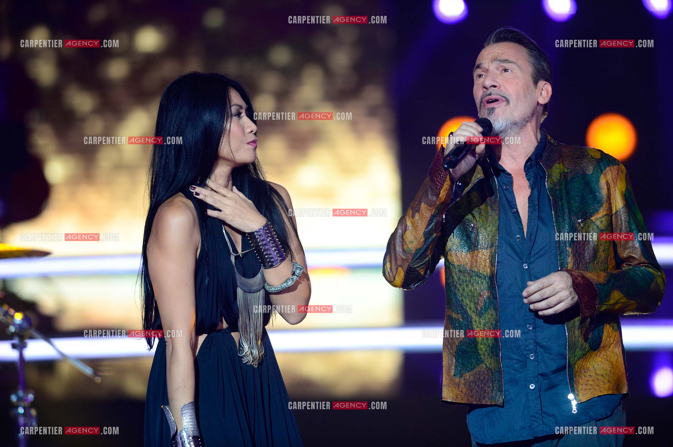 Saison 5 de l'émission The Voice en 2016. La chanteuse Angunn invitée de l'émission pour un duo avec le coach Florent Pagny.     ( Exclusif )