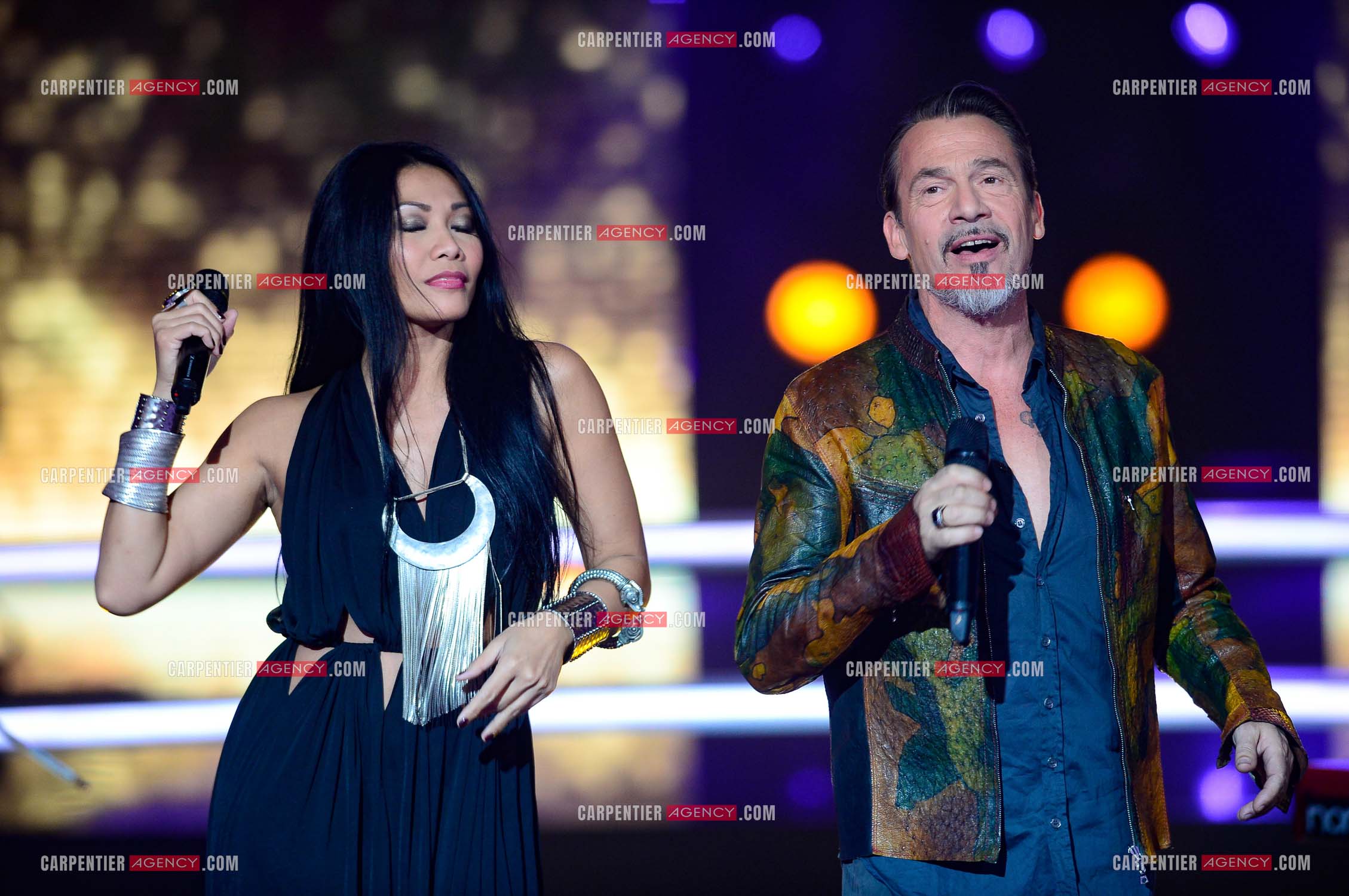 Saison 5 de l'émission The Voice en 2016. La chanteuse Angunn invitée de l'émission pour un duo avec le coach Florent Pagny.     ( Exclusif )