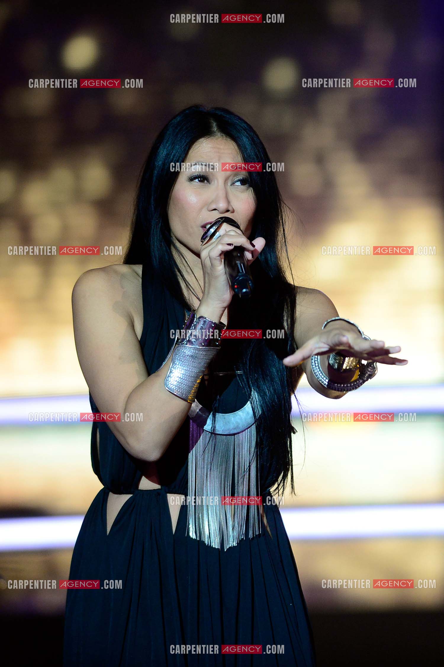 Saison 5 de l'émission The Voice en 2016. La chanteuse Angunn invitée de l'émission.     ( Exclusif )