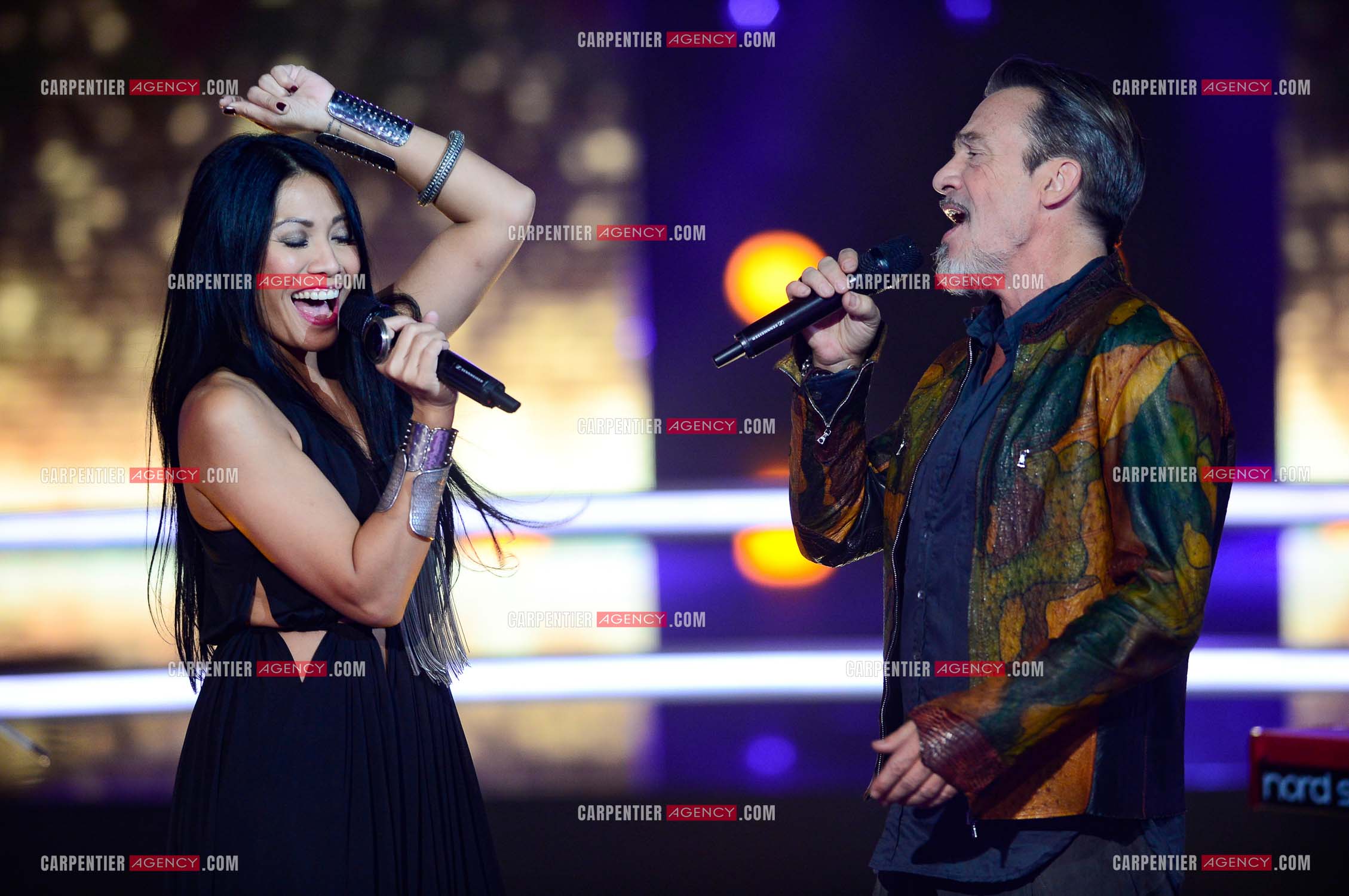 Saison 5 de l'émission The Voice en 2016. La chanteuse Angunn invitée de l'émission pour un duo avec le coach Florent Pagny.     ( Exclusif )