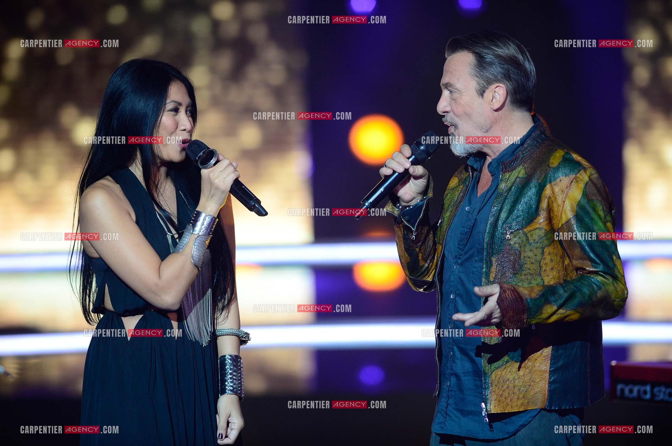 Saison 5 de l'émission The Voice en 2016. La chanteuse Angunn invitée de l'émission pour un duo avec le coach Florent Pagny.     ( Exclusif )