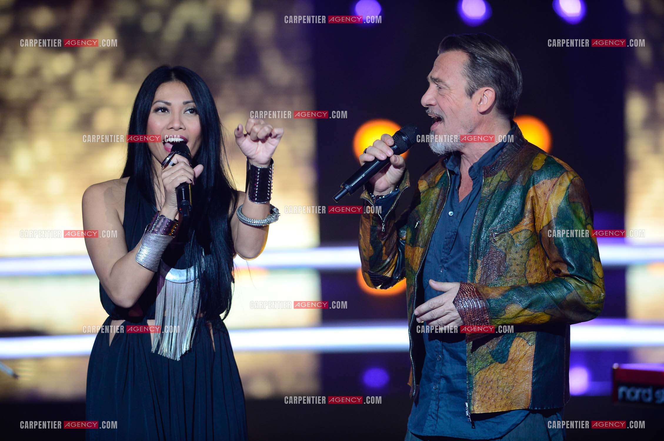 Saison 5 de l'émission The Voice en 2016. La chanteuse Angunn invitée de l'émission pour un duo avec le coach Florent Pagny.     ( Exclusif )