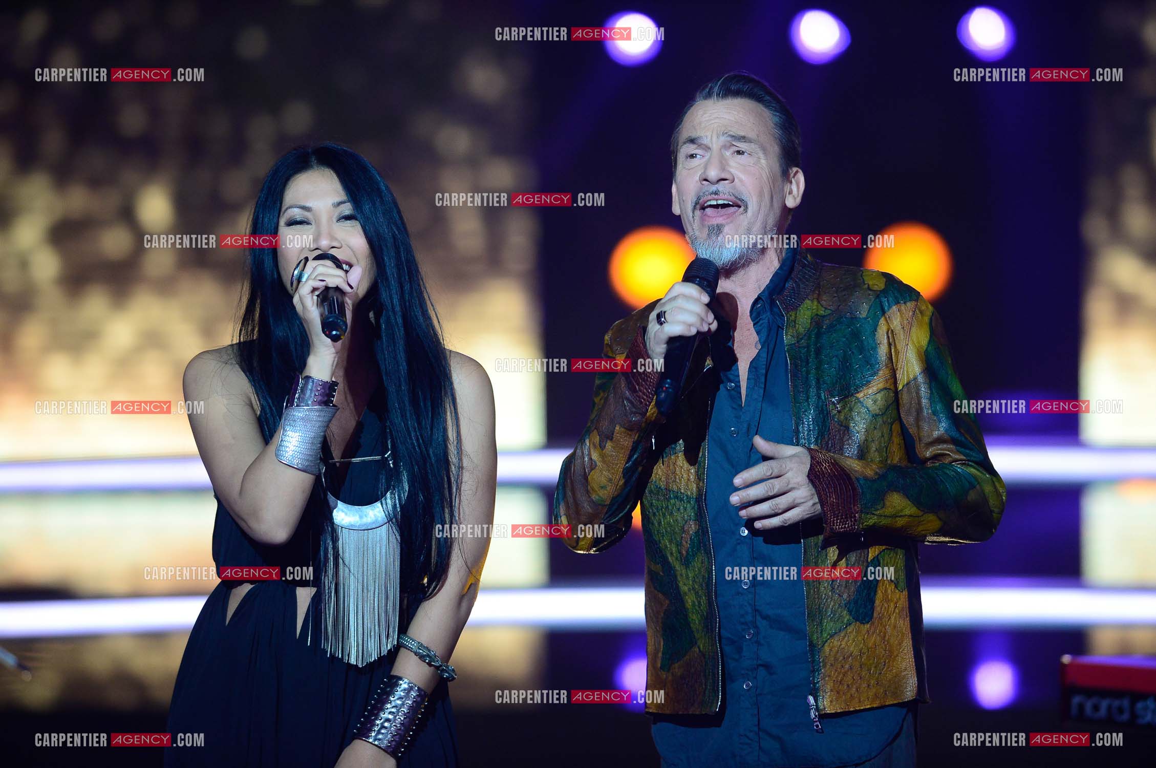 Saison 5 de l'émission The Voice en 2016. La chanteuse Angunn invitée de l'émission pour un duo avec le coach Florent Pagny.     ( Exclusif )