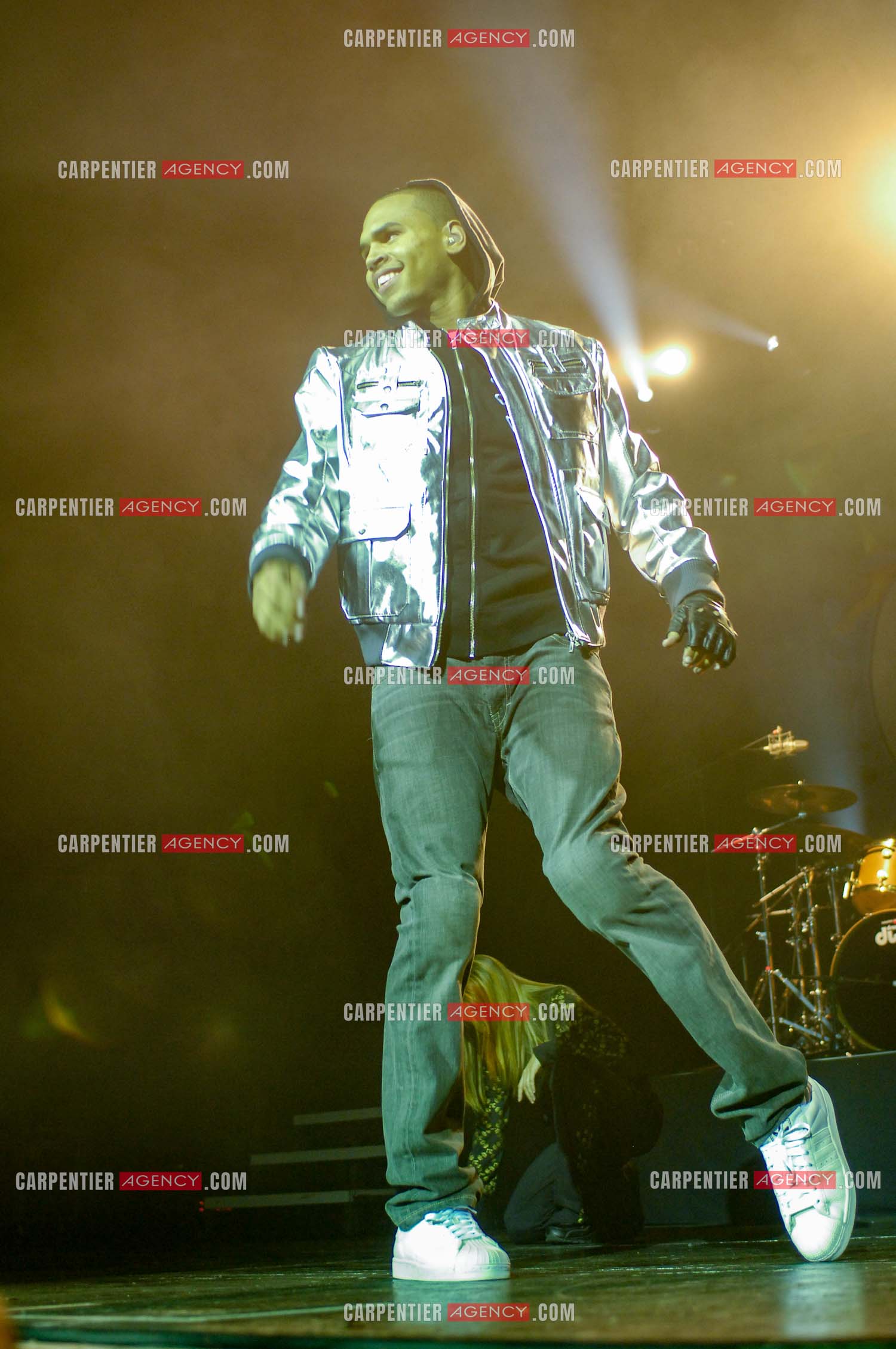 Le rappeur Chris Brown en concert au Zénith de Paris en 2008.  ( Exclusif )